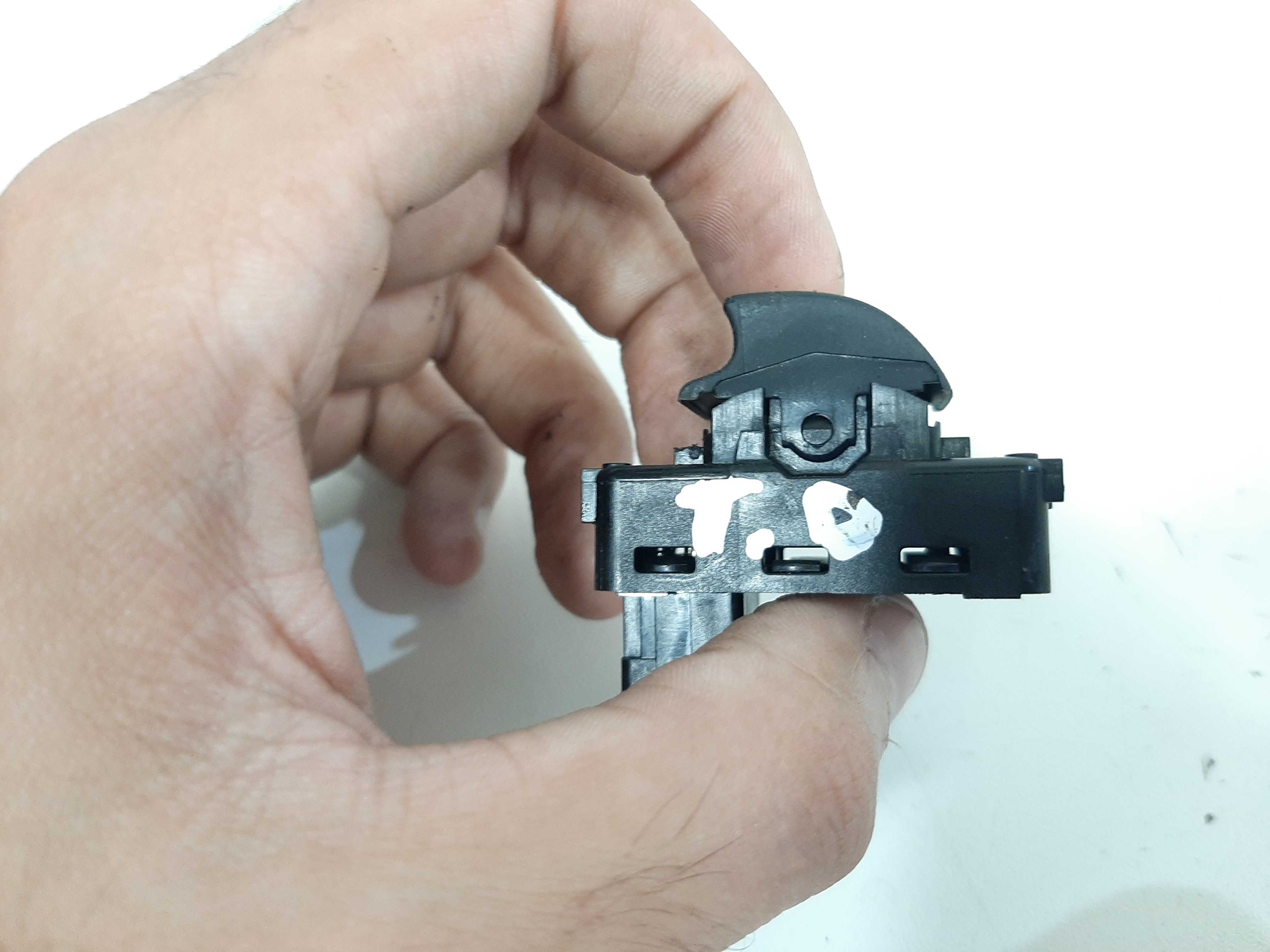 Botão Simples Vidro Traseiro Direito Citroen C4 2007 A 2013 2