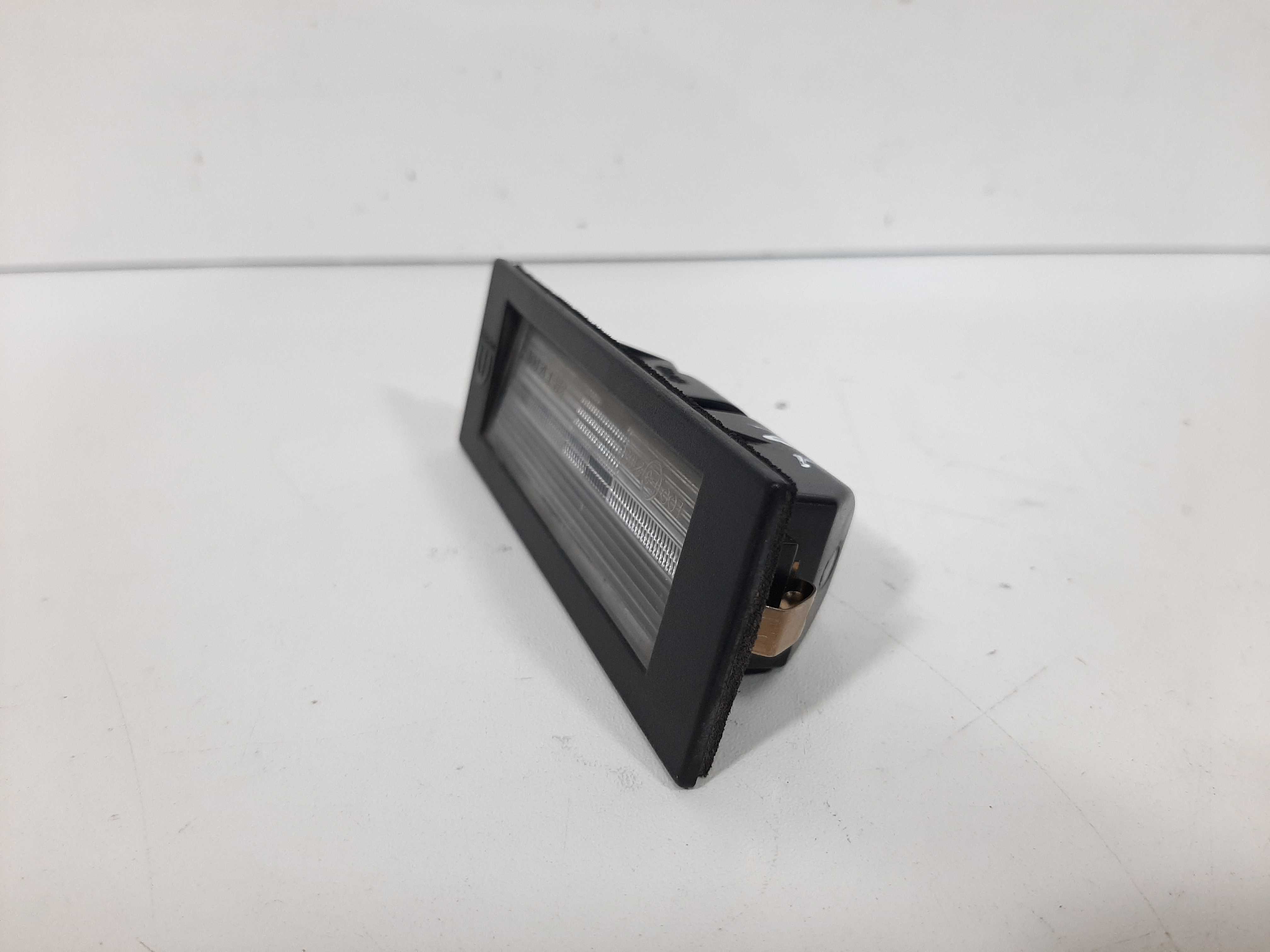 Lanterna Placa Traseira Jeep Renegade 2016 2017 2018 2019 2
