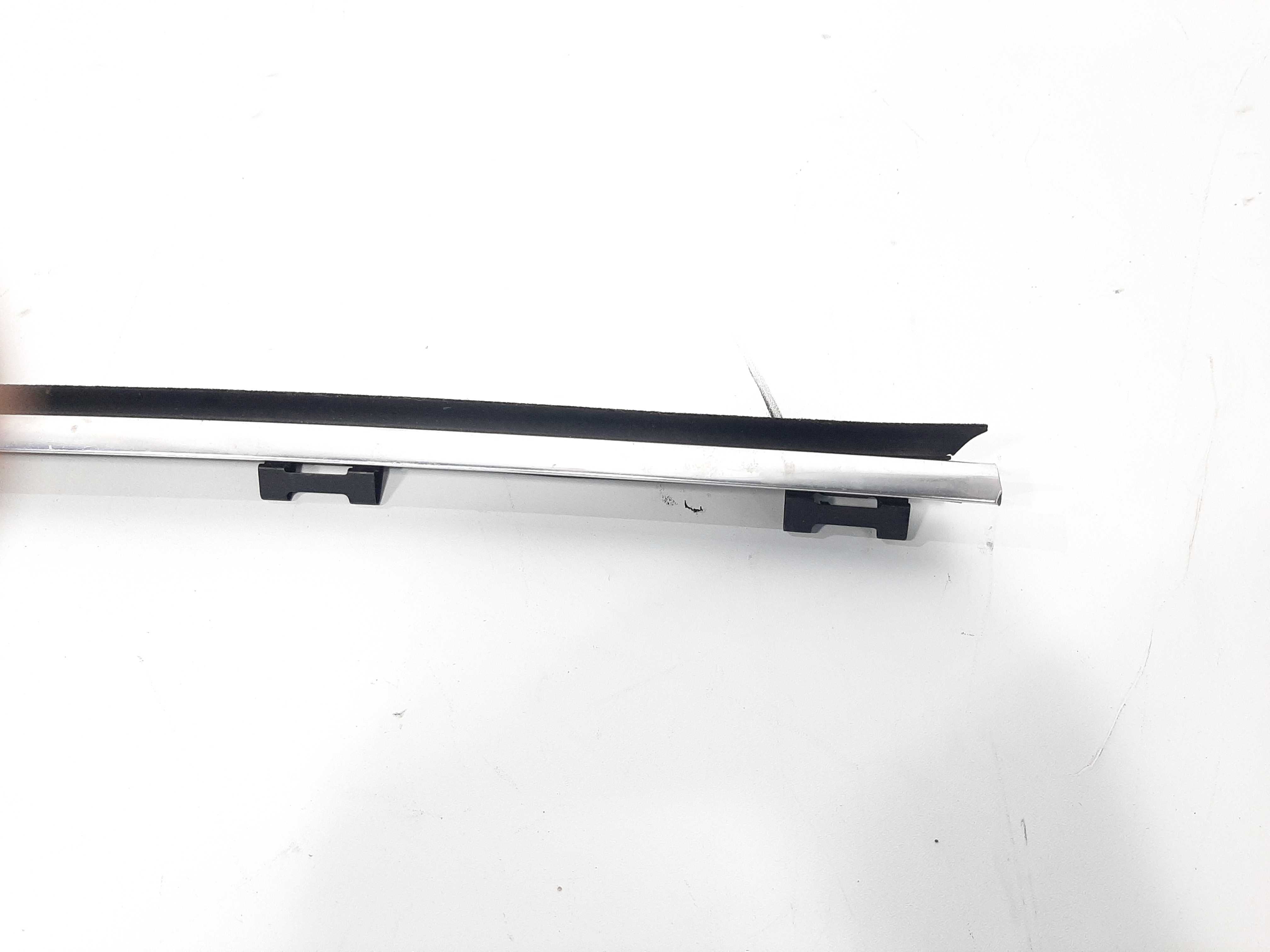 Friso Porta Interno Bmw 540i Dianteiro Direito 3