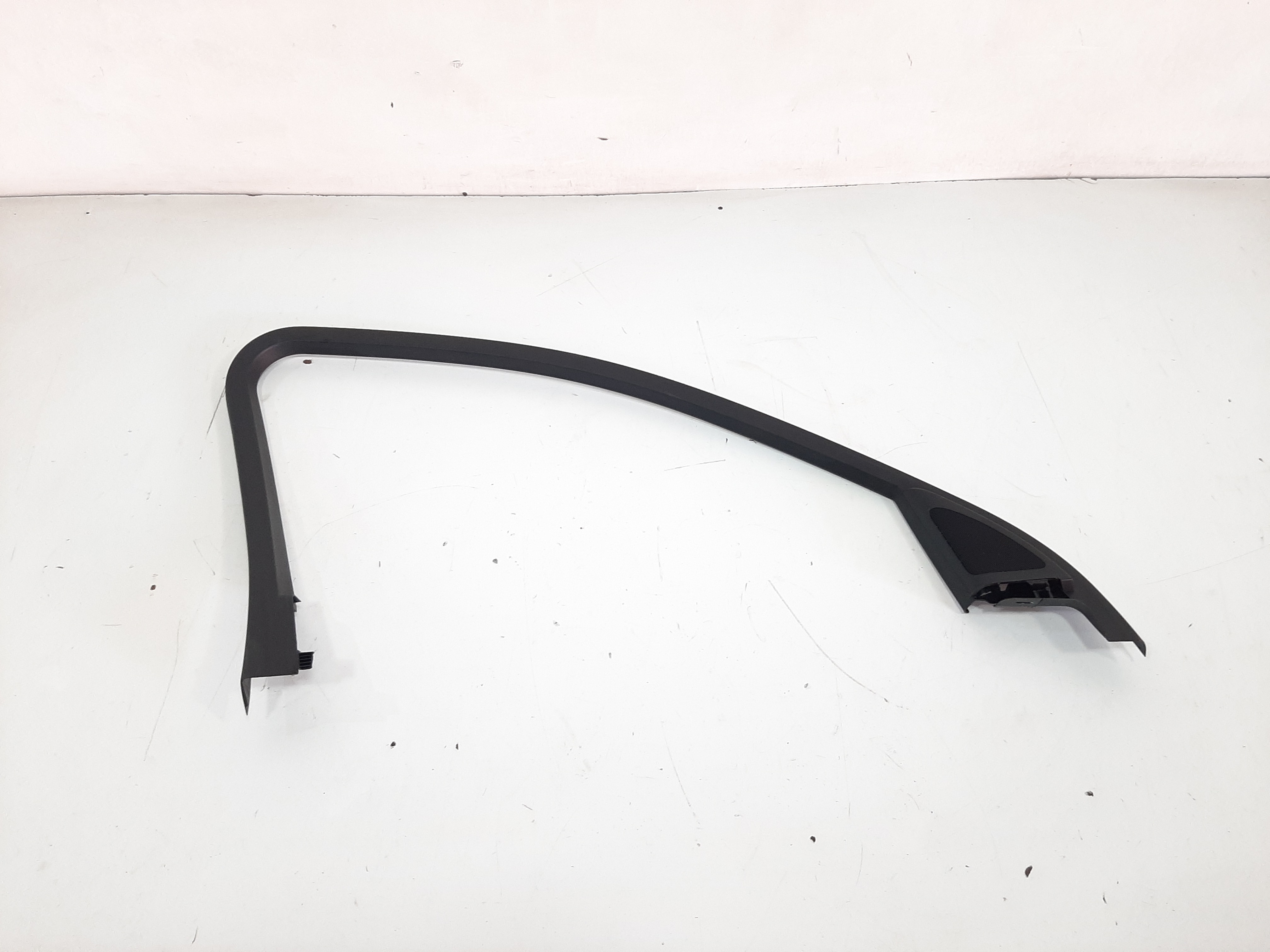 Acabamento Moldura Porta Dianteira Direita Audi A4 2010 2019 1
