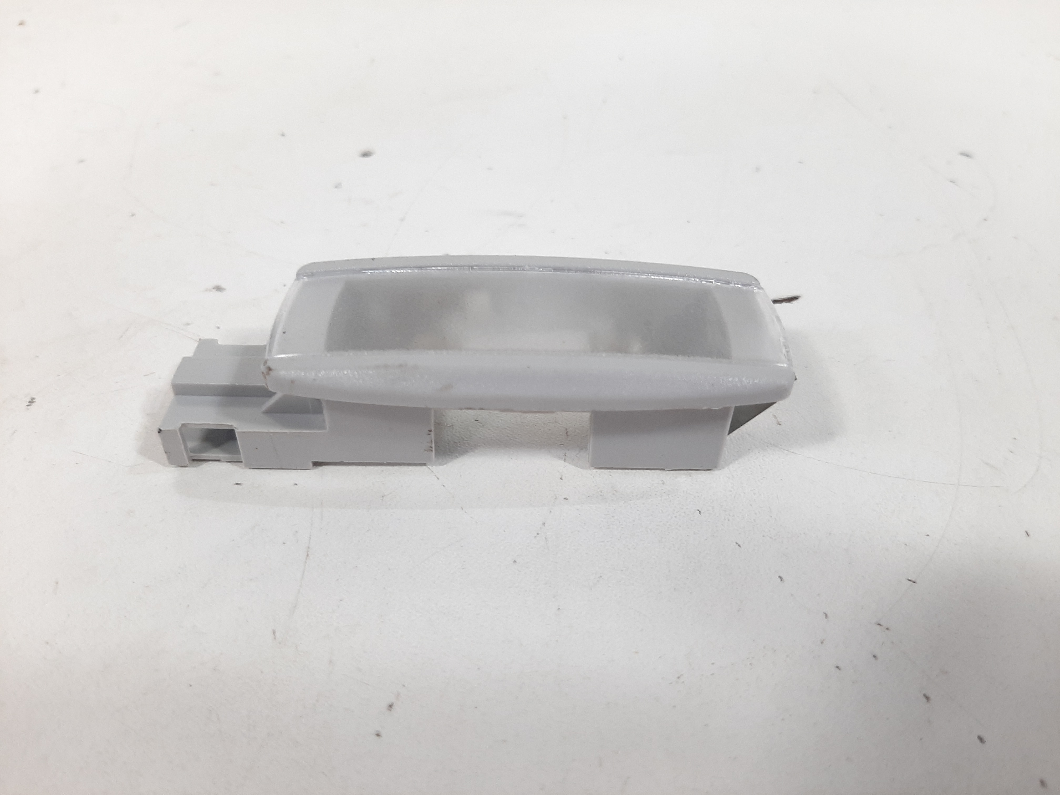 Luz Cortesia Quebra Sol Volkswagen Polo Virtus 2018 A 2022 5