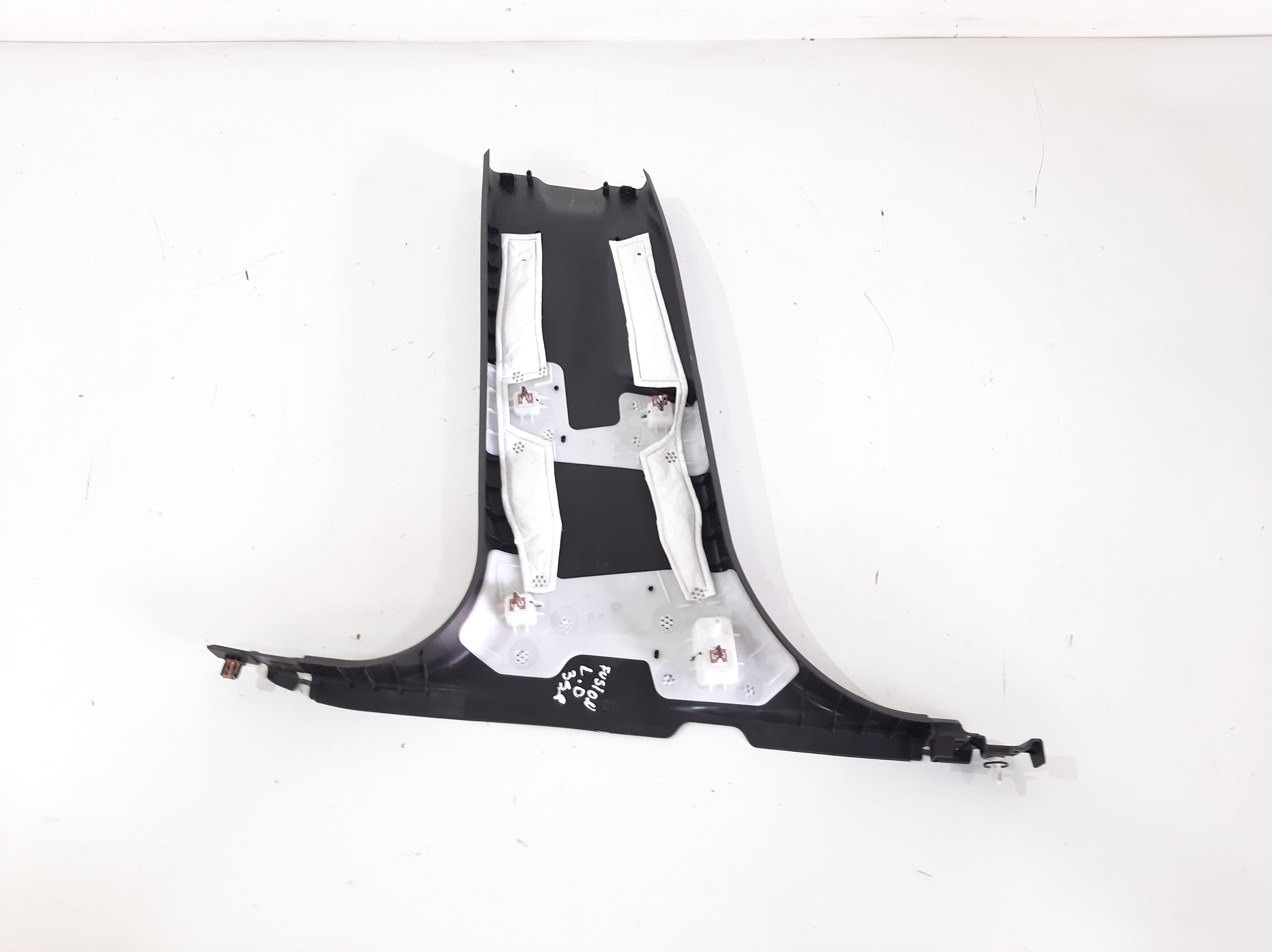 Moldura Coluna Lateral Direita Fusion Titanium 2014 A 2019 8