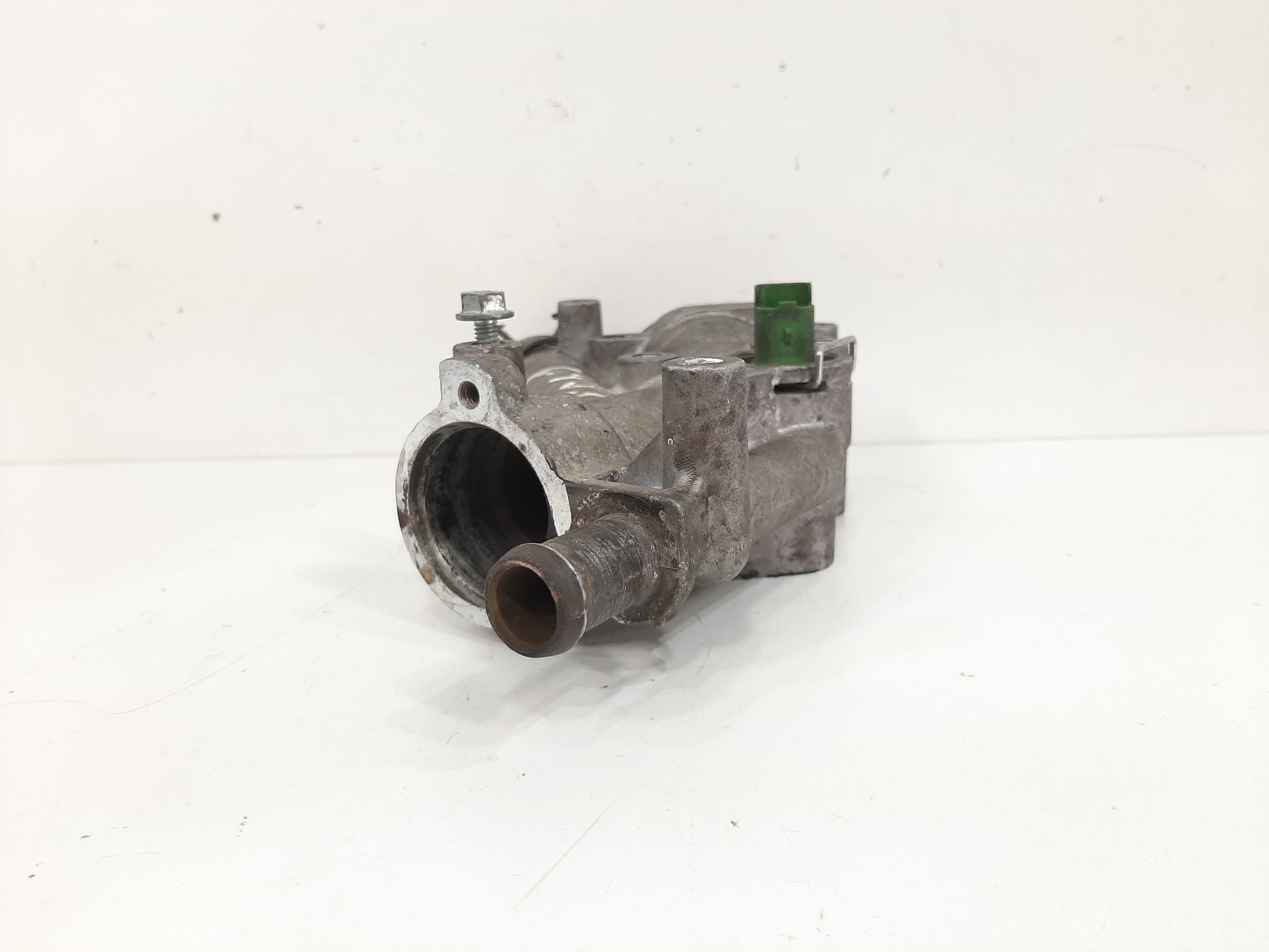 Carcaça Válvula Termostática Citroen C4 2.0 16v 2008 A 2013 6
