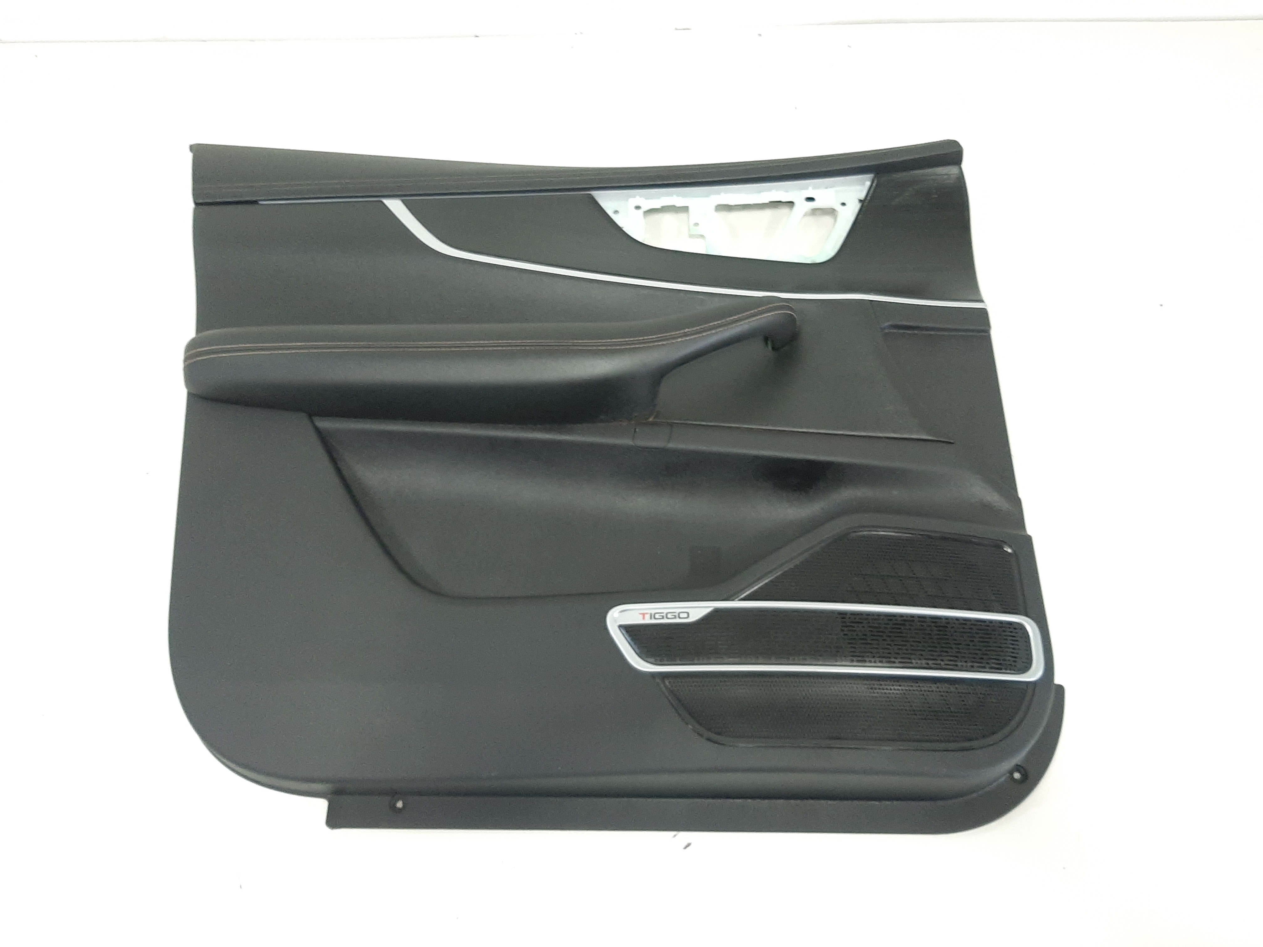 Forro Porta Dianteira Esquerda Chery Tiggo 8 2019 A 2022 1