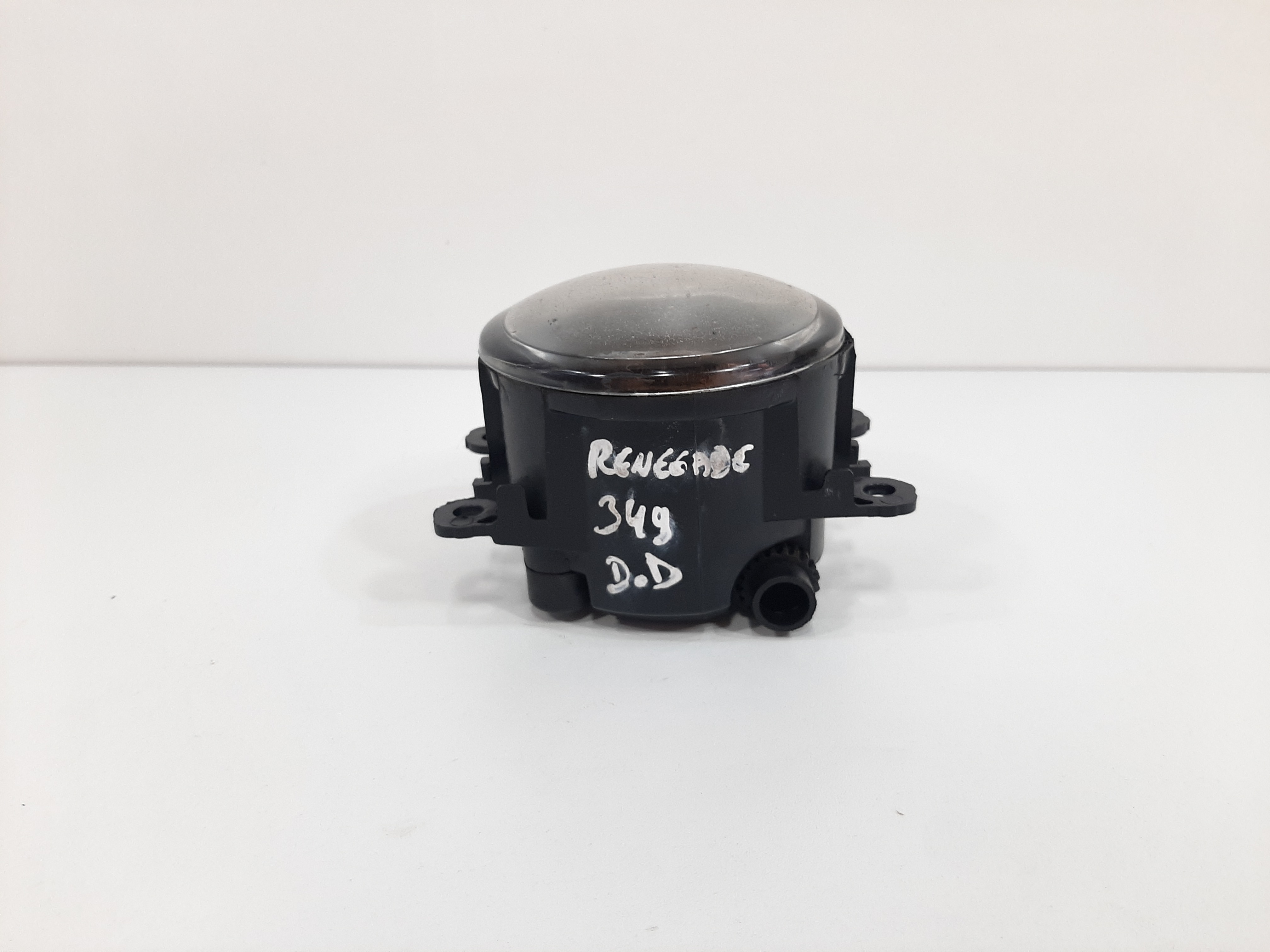 Farol Milha Neblina Dianteiro Direito Renegade 2015 A 2020 2