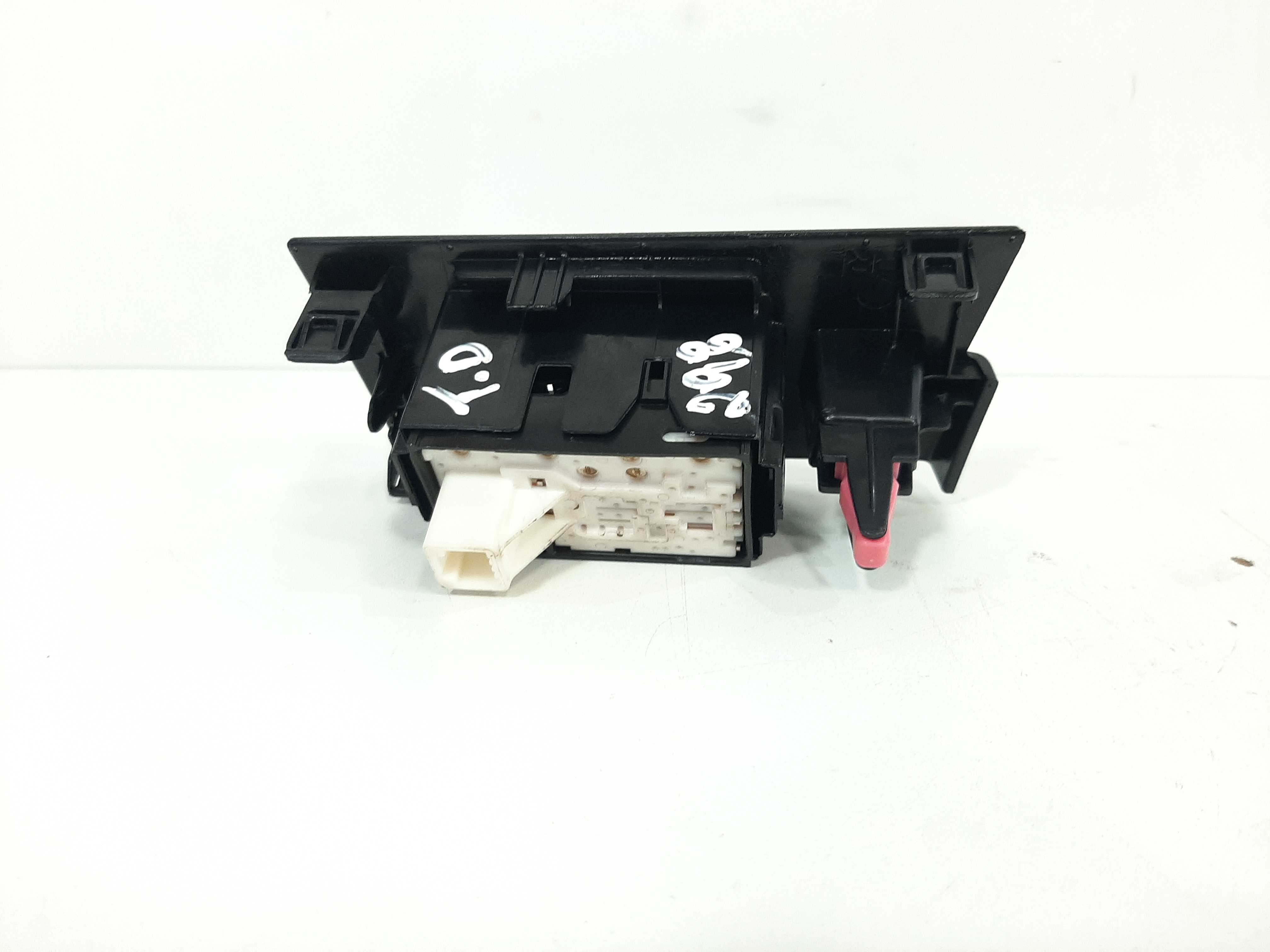Botão Comando Vidro Elétrico T D Corolla Xei 2014 A 2017 9