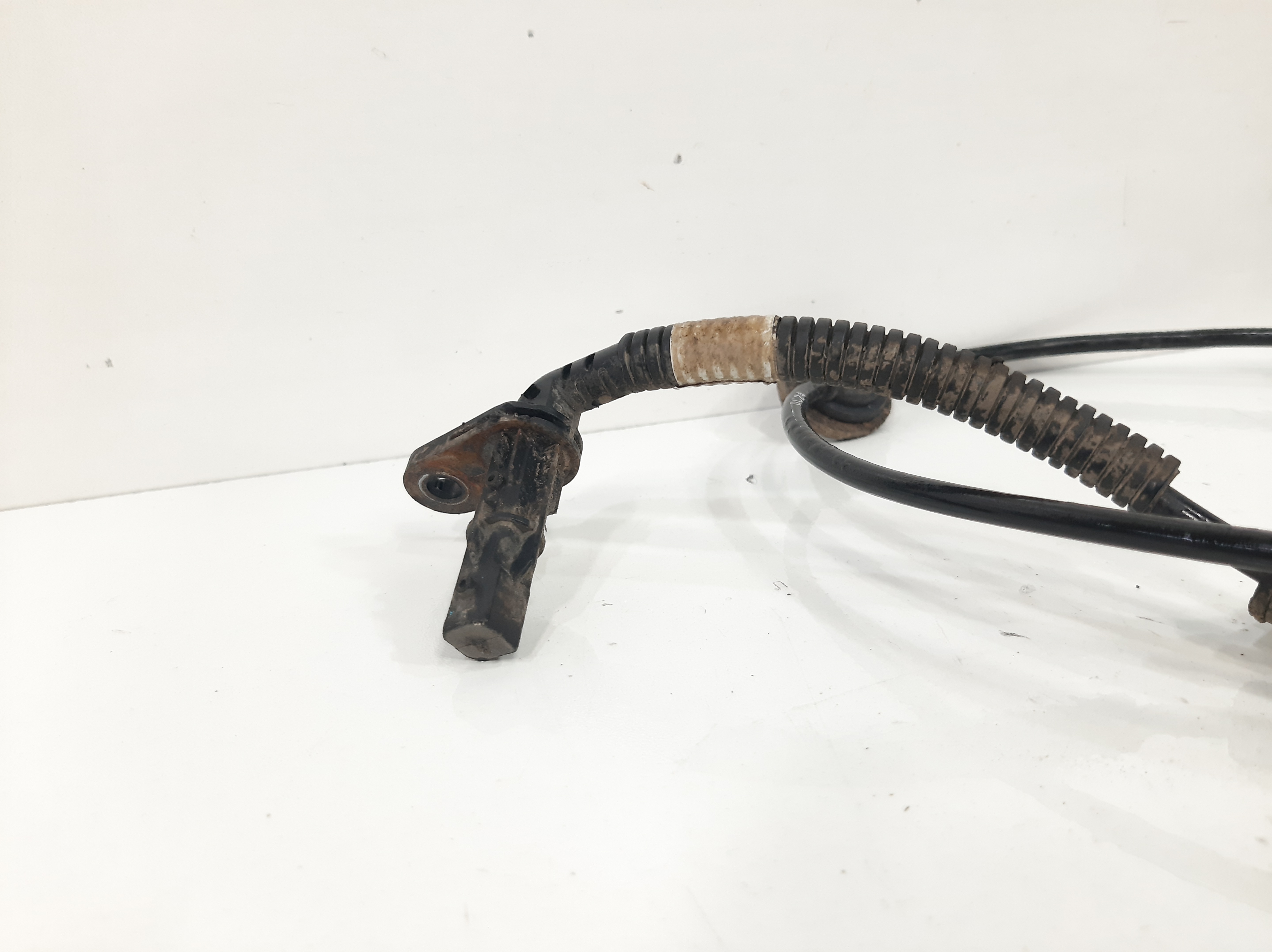 Sensor Abs Traseiro Esquerdo Hyundai Santa Fé 2006 A 2013 4