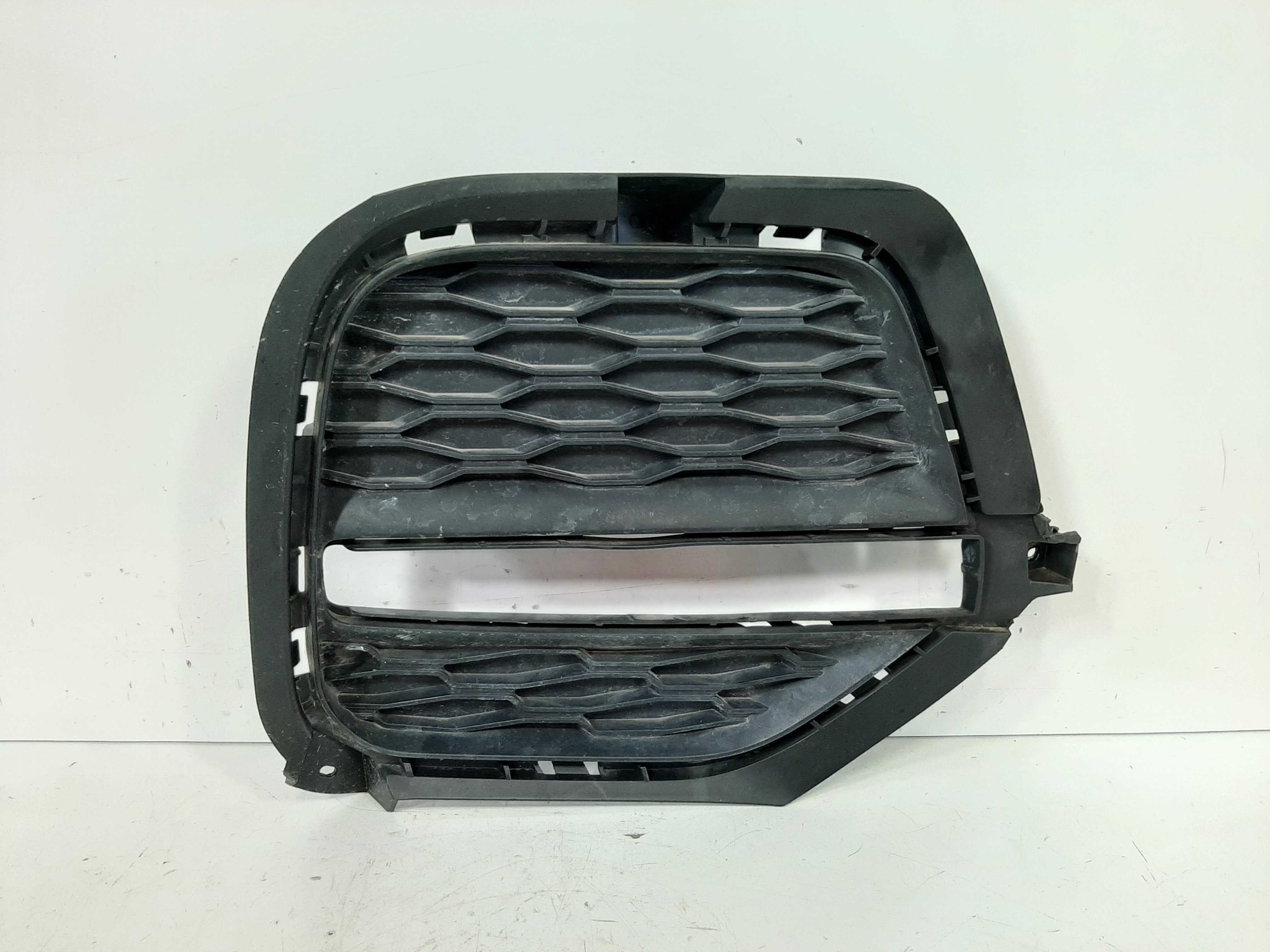 Grade Farol Milha Parachoque Direito Tiggo 5x 2019 2020 2021 1