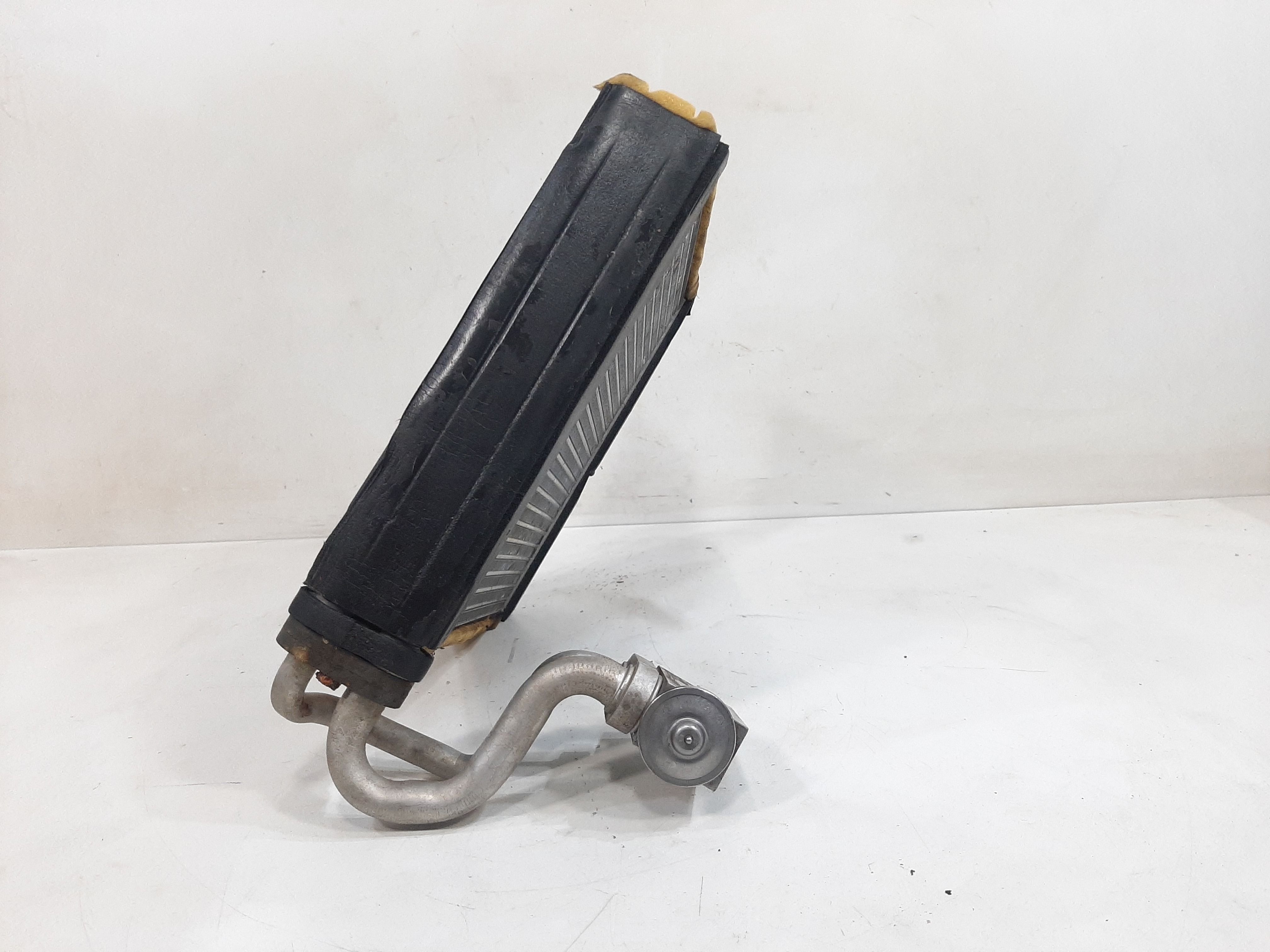 Radiador Ar Condicionado Nissan Versa 1.6 2011 2012 A 2019 2