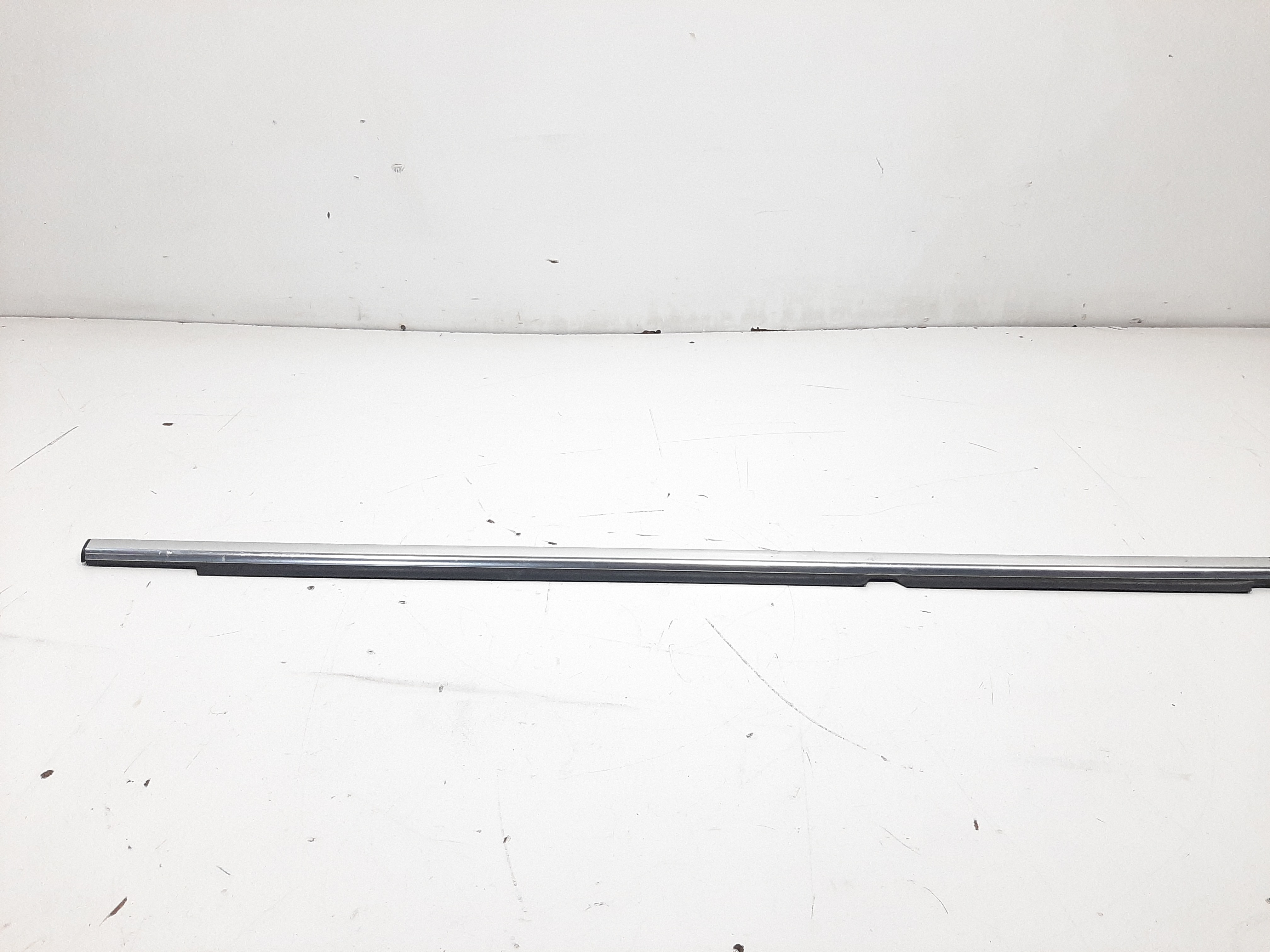 Pestana Porta Traseira Direita Vw Tiguan 2012 2013 A 2017 7