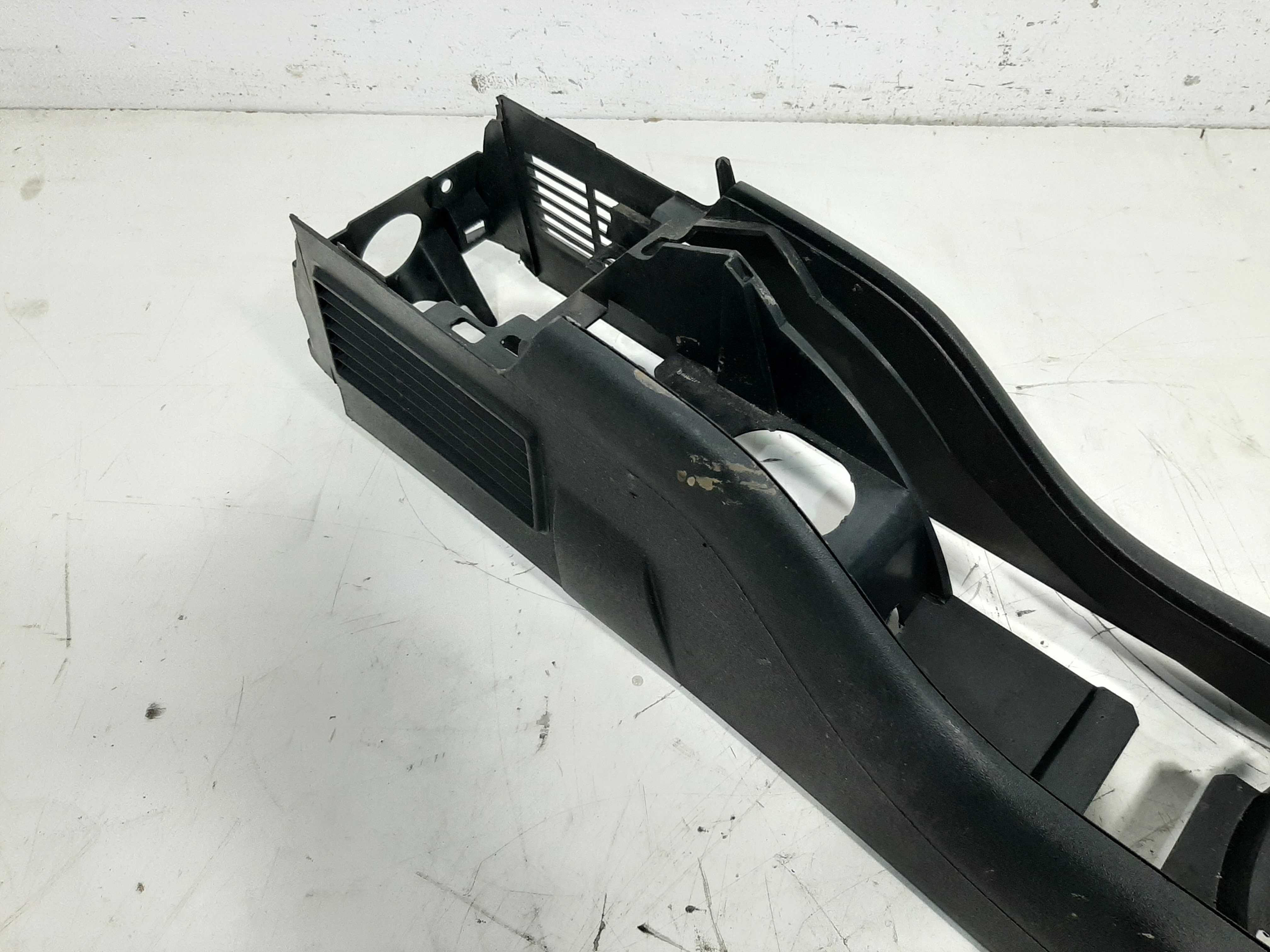 Console Central Citroen C4 Hatch 2007 2008 2009 2010 A 2013 3