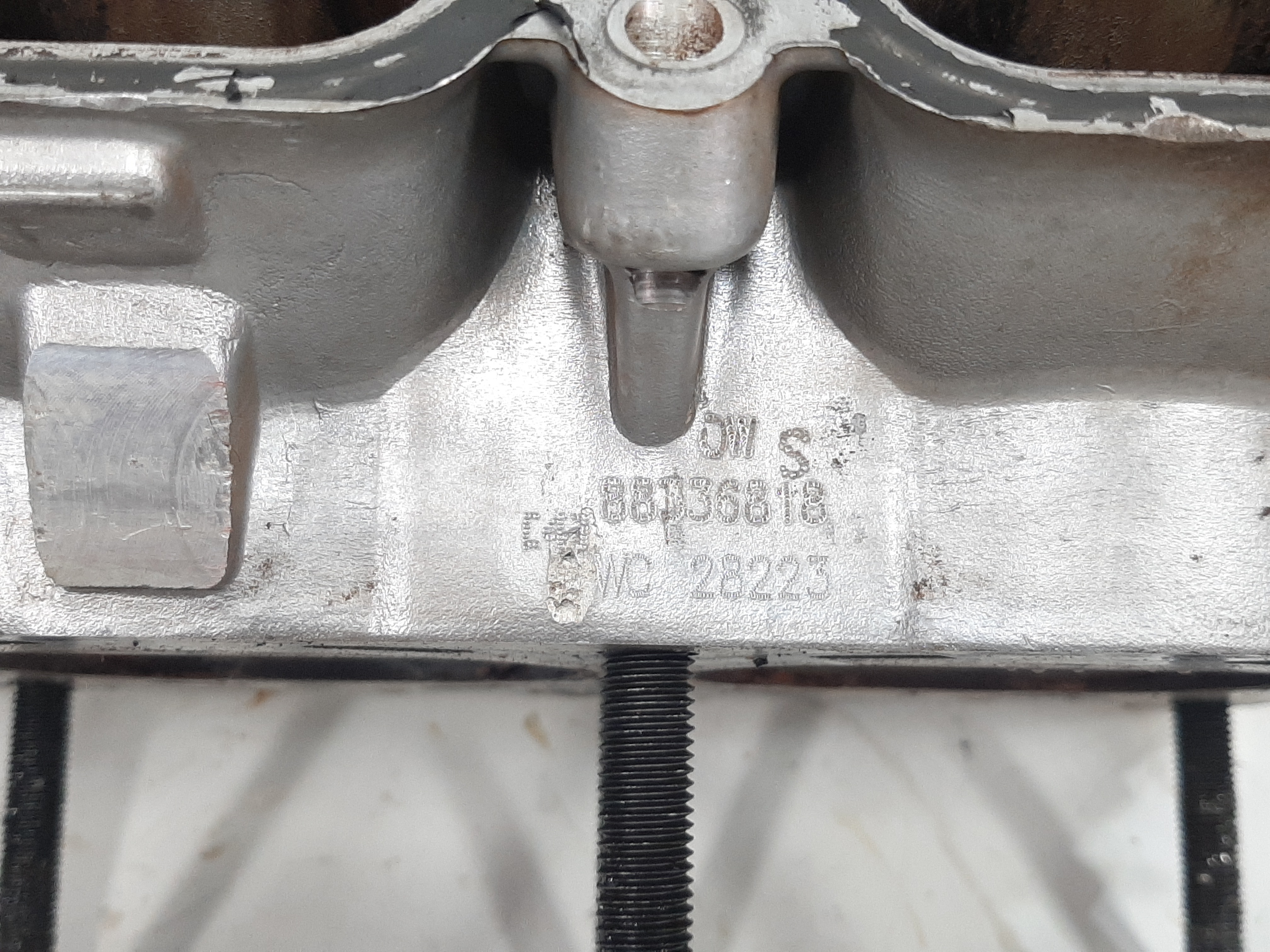 Cabeçote Direito Hyundai Azera 3.3 V6 2007 A 2011 S/ Comando 10