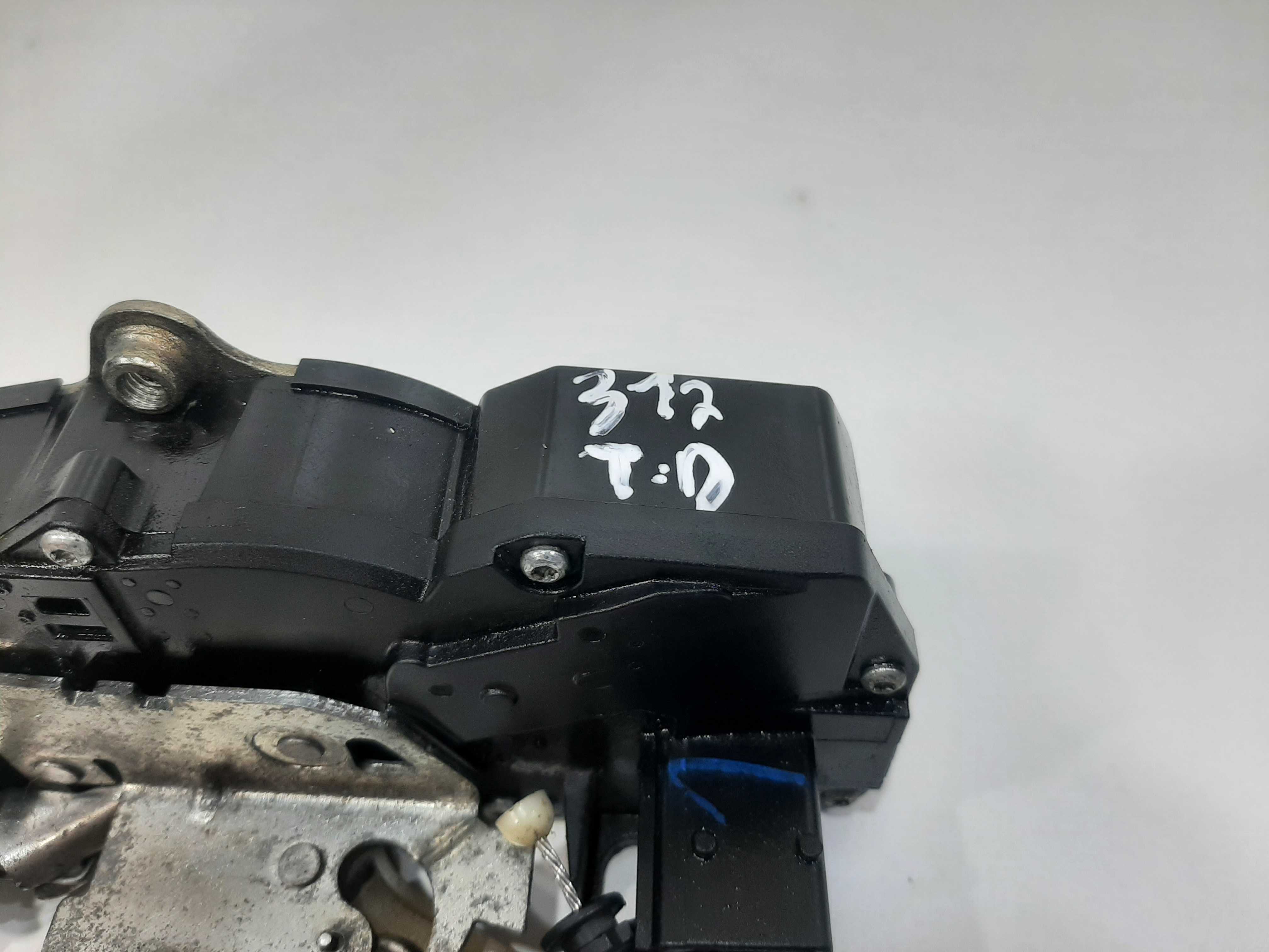 Fechadura Porta Traseira Direita Gm Captiva 2008 2009 A 2016 2