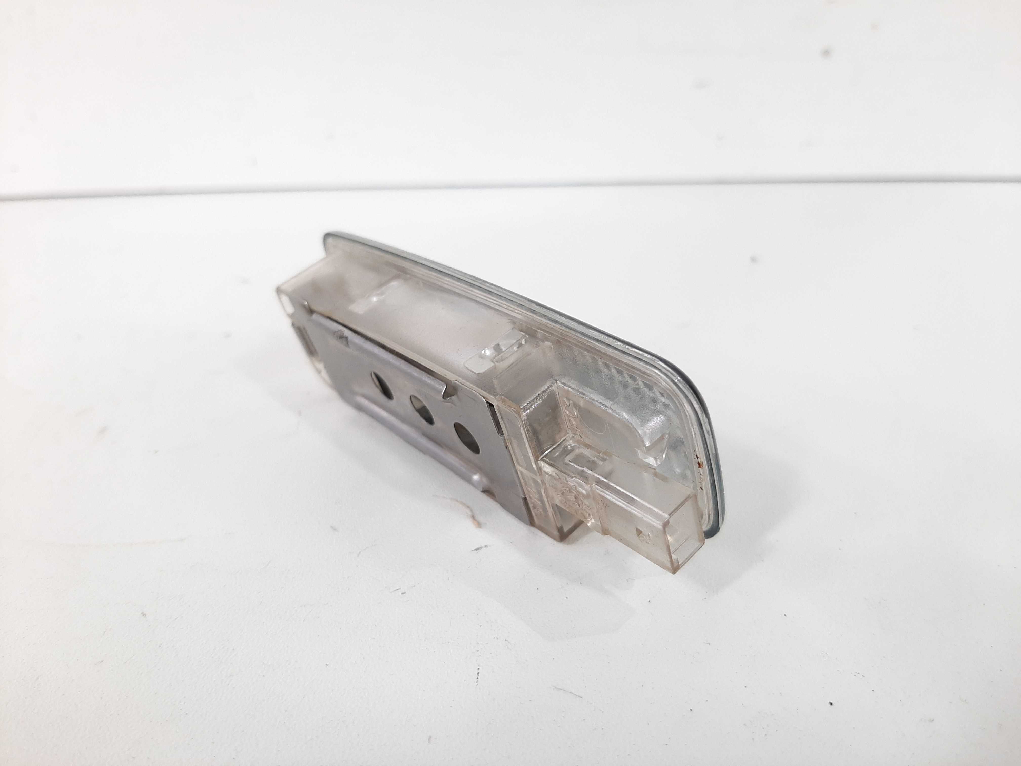 Luz Teto Cortesia Lado Esquerdo Audi A3 1997 1998 A 2003 1
