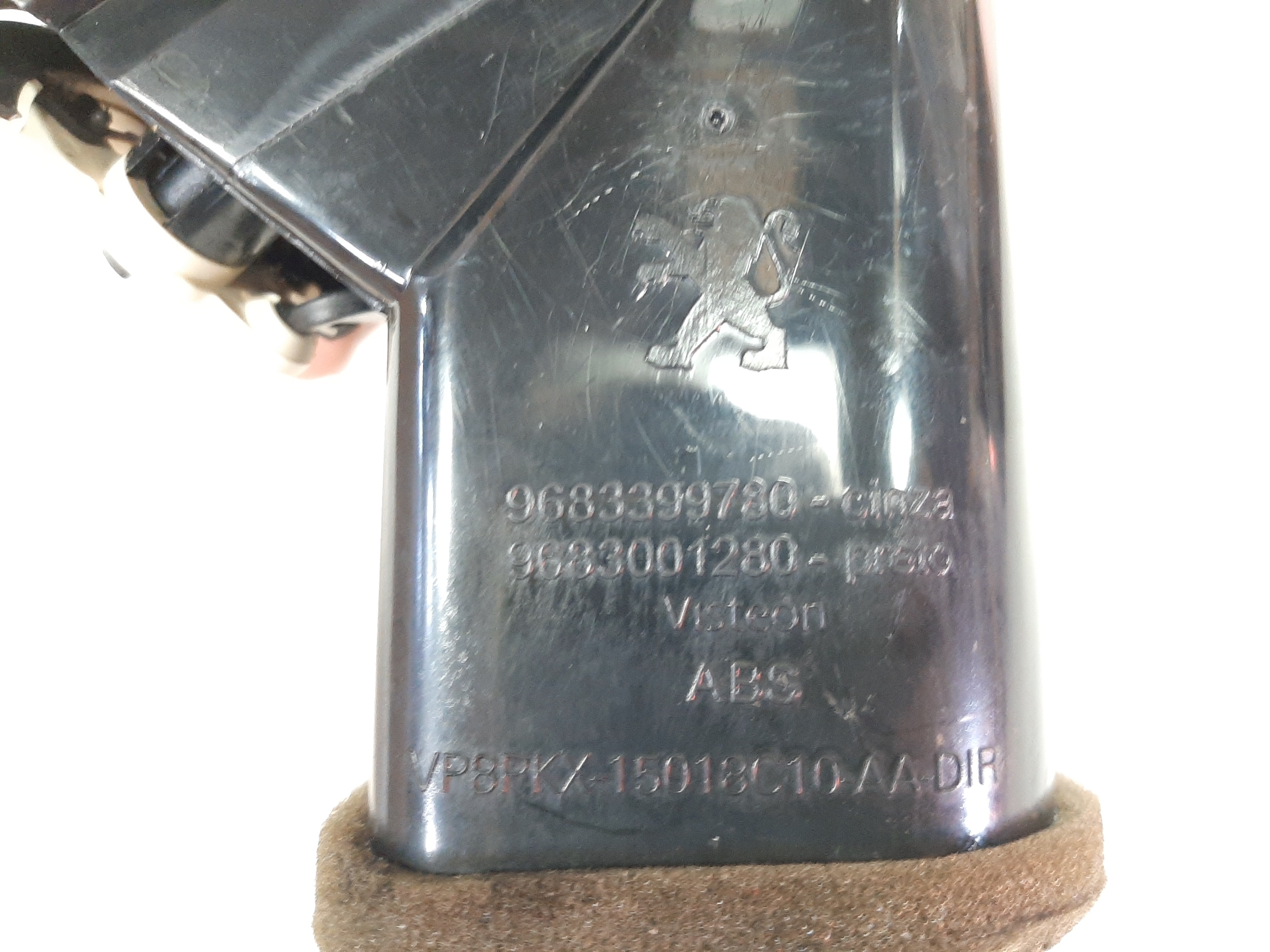 Difusor Ar Dianteiro Direito Peugeot 207 2008 2009 A 2013 7
