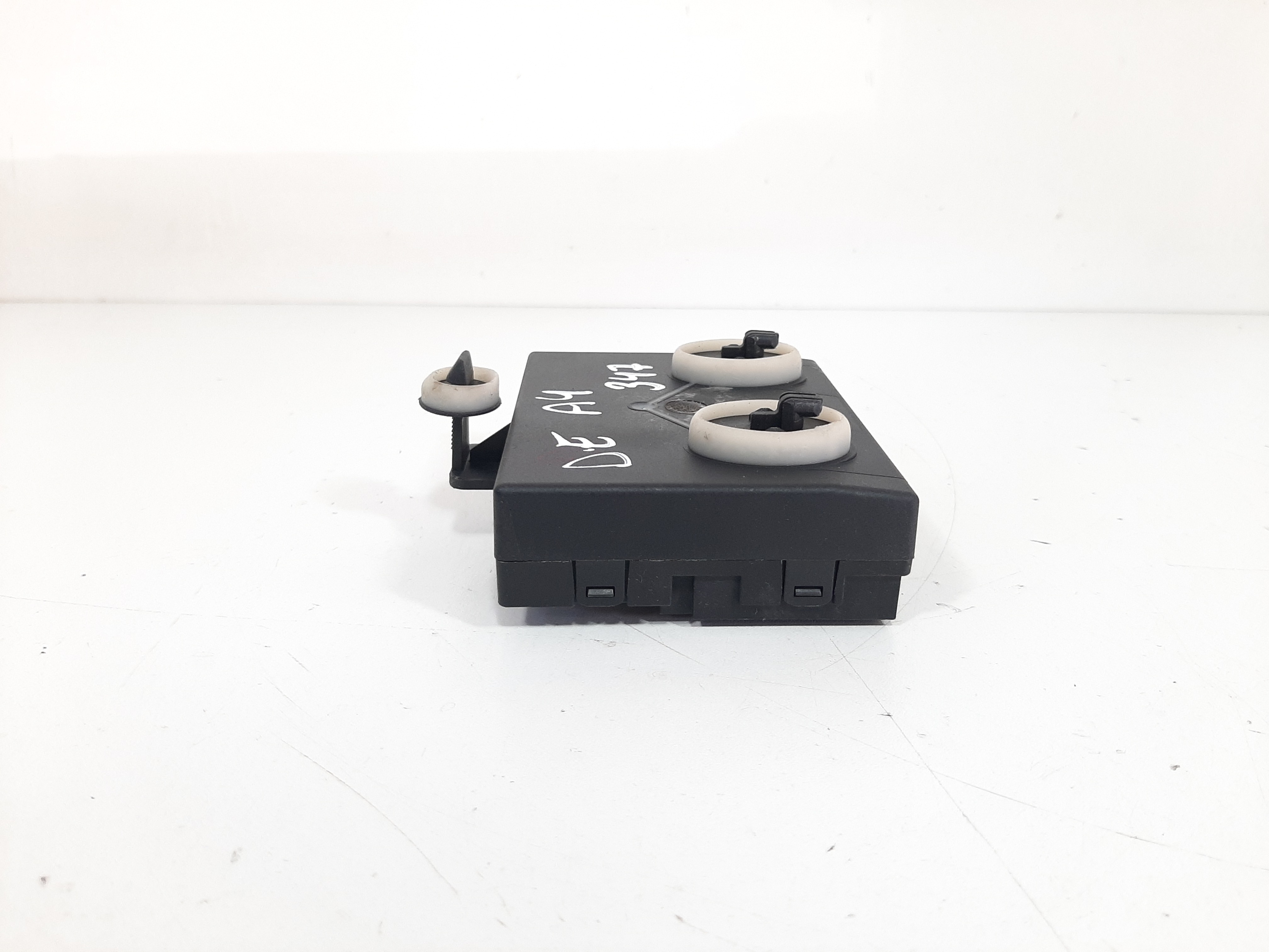 Módulo Vidro Elétrico Dianteira Esquerda Audi A4 2013 A 2015 1