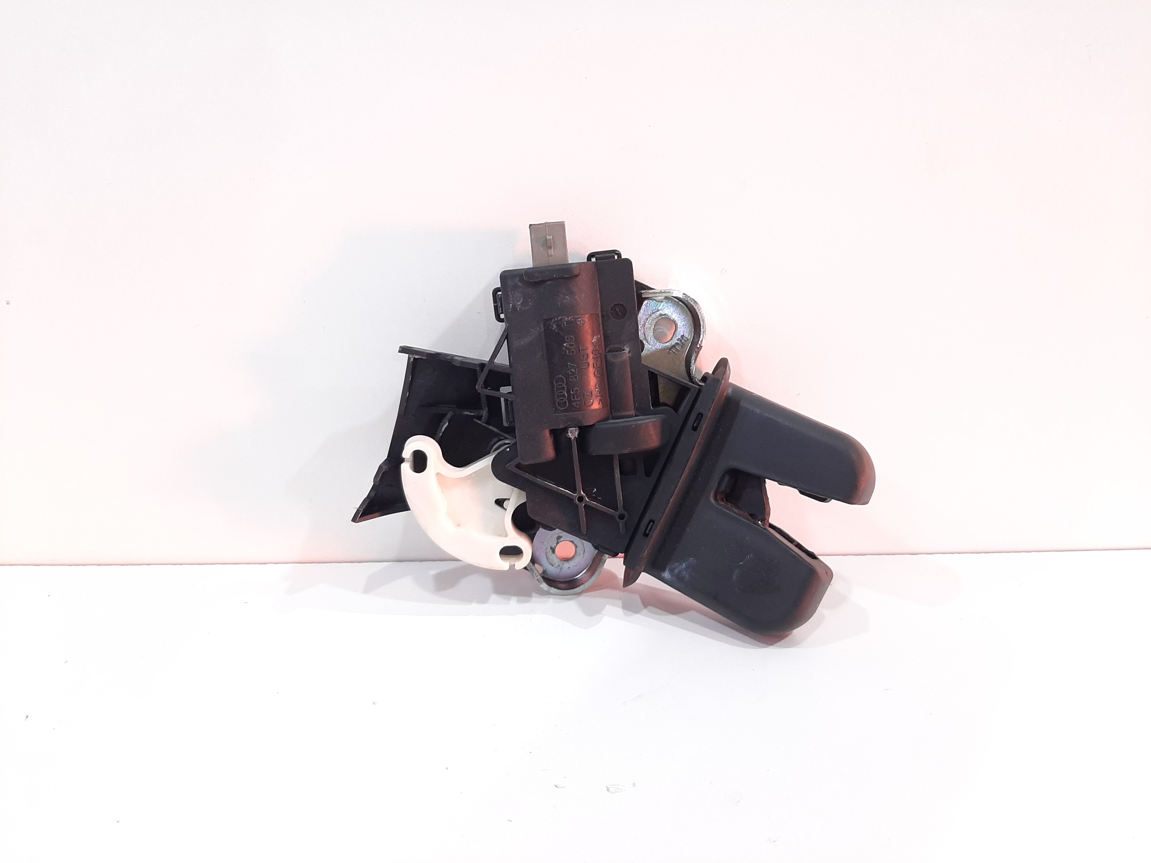Fechadura Elétrica Porta Malas Audi A4 B8 2008 2009 A 2015 9