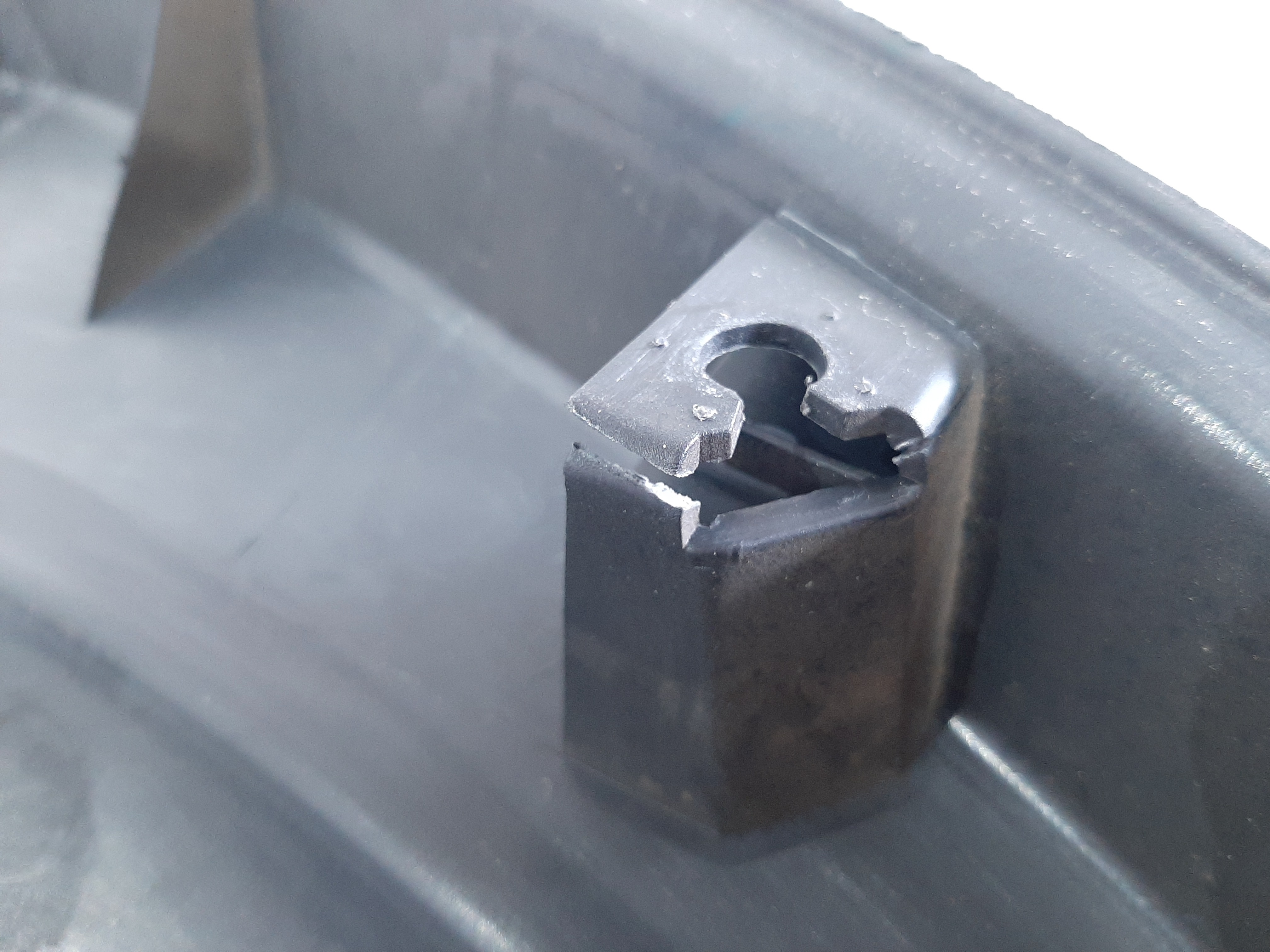 Forro Porta Traseiro Direito Nissan Livina 2010 A 14 Detalhe 8