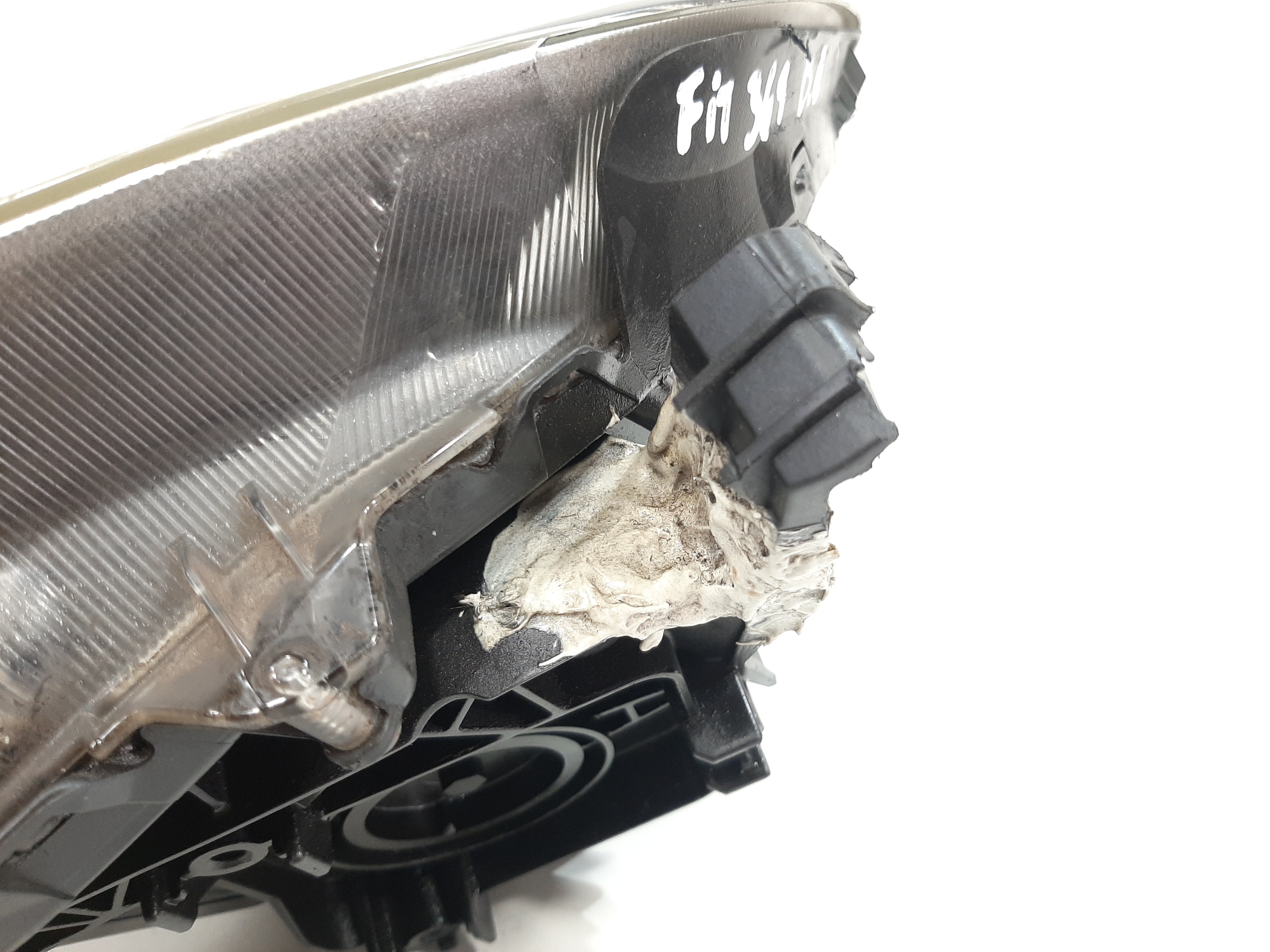 Farol Dianteiro Esquerdo Honda Fit 2009 A 2014 C/ Avaria 7