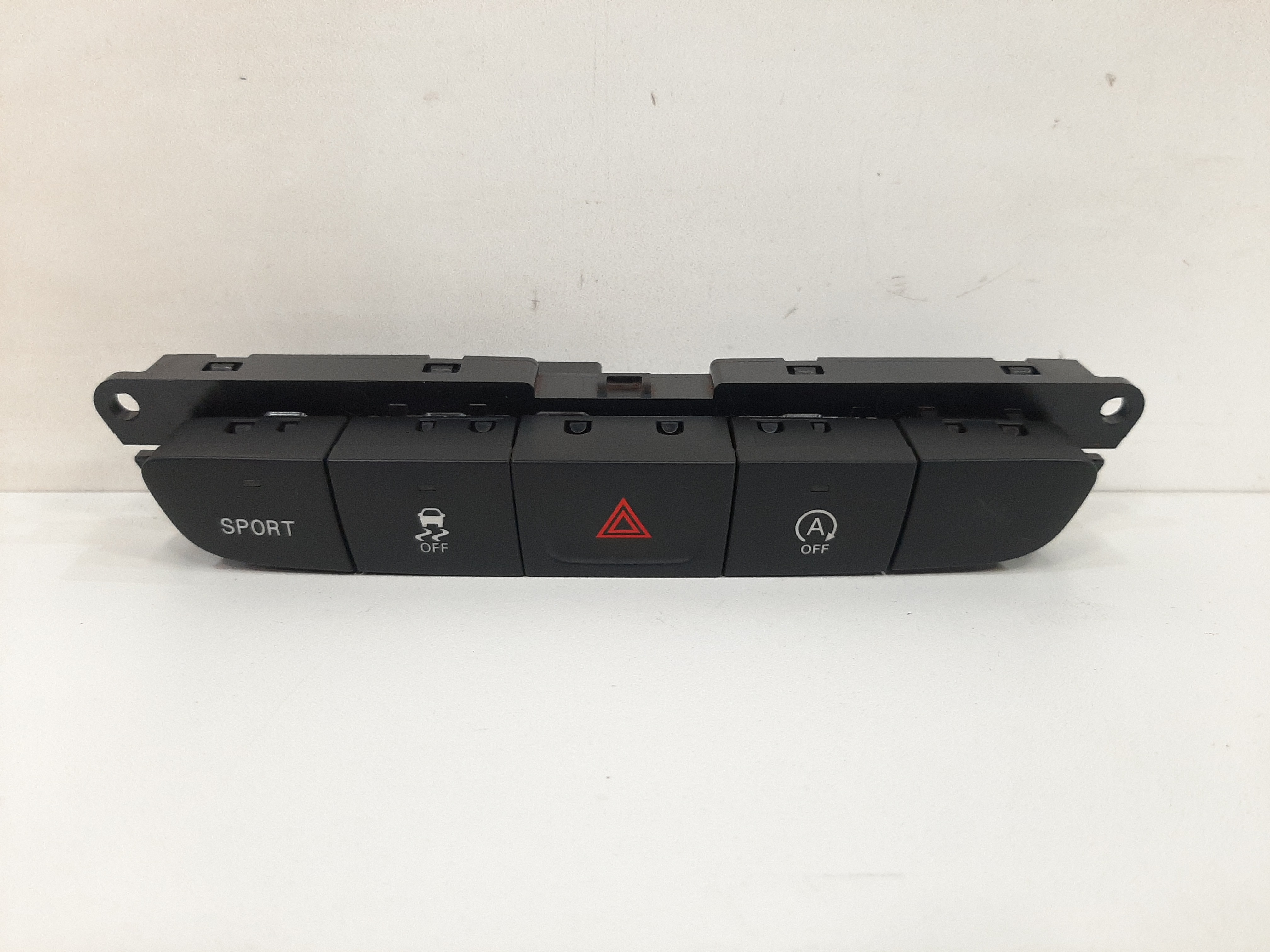 Botão Pisca Alerta Tração Fiat Toro 2016 A 2021 1002303140 1