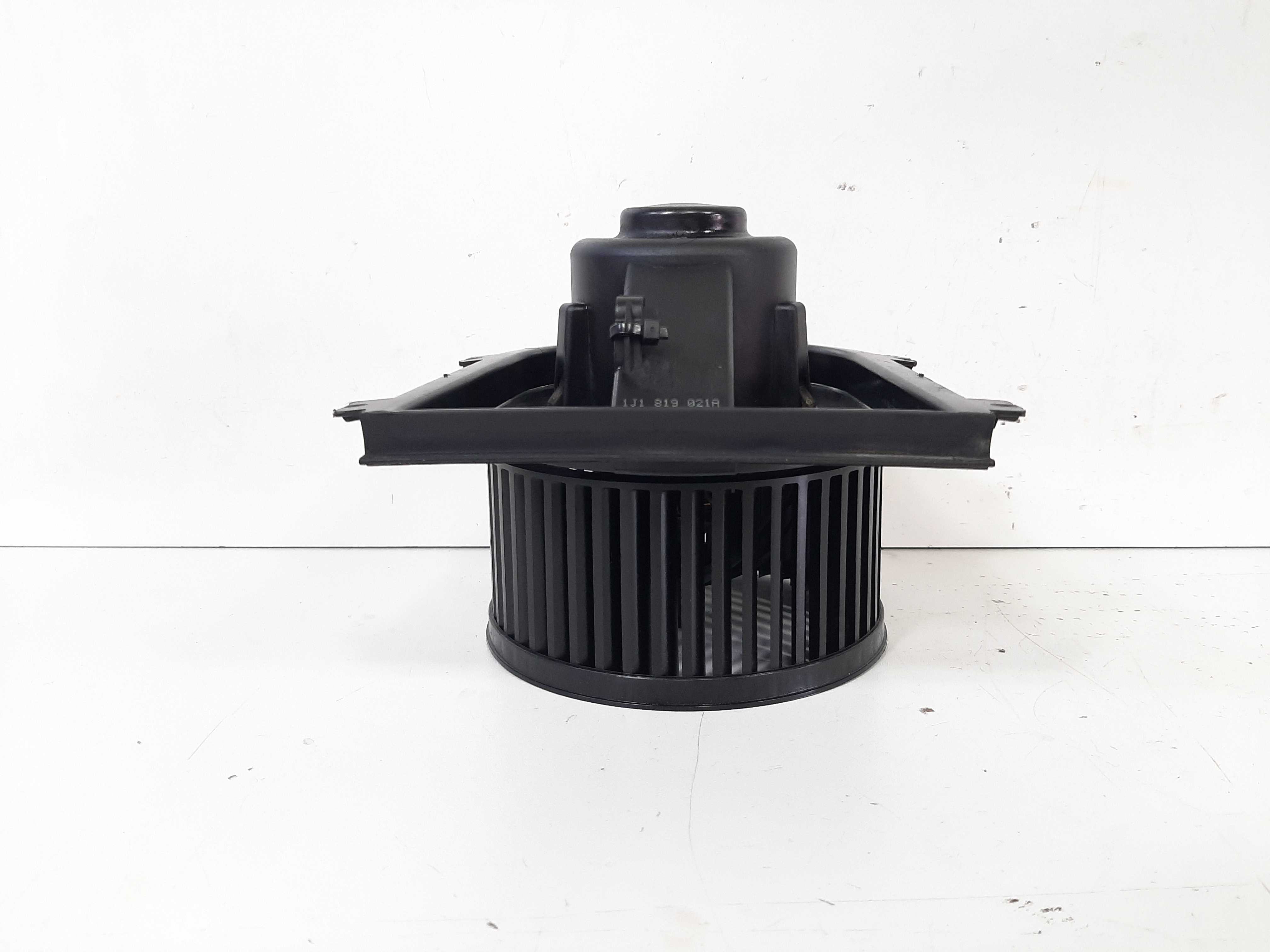 Eletroventilador Interno Ar Condicionado Audi A3 1997 A 2003 5