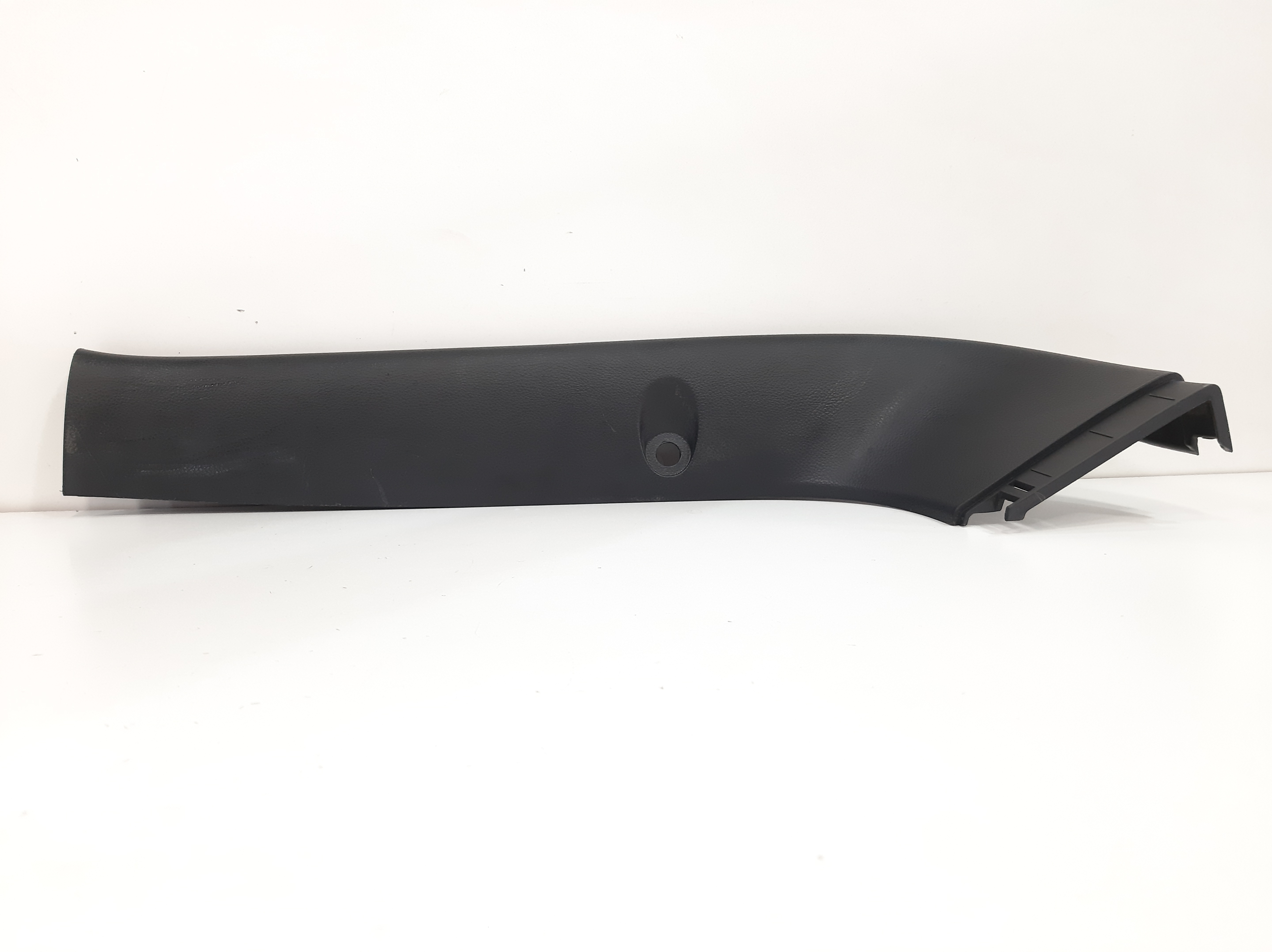 Moldura Traseira Direita Gm Chevrolet Cruze 2011 2012 A 2016 6