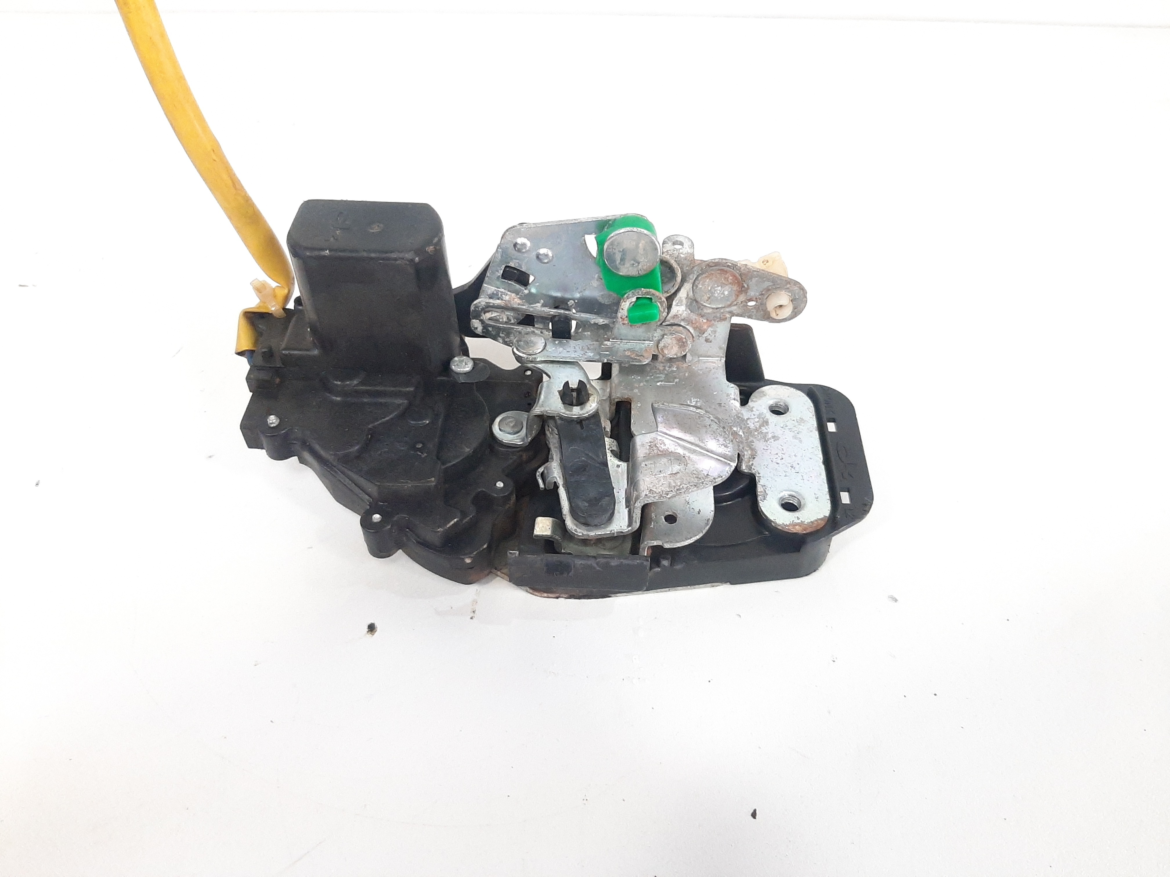 Fechadura Porta Traseira Esquerda Kia Sorento 2004 A 2009 2