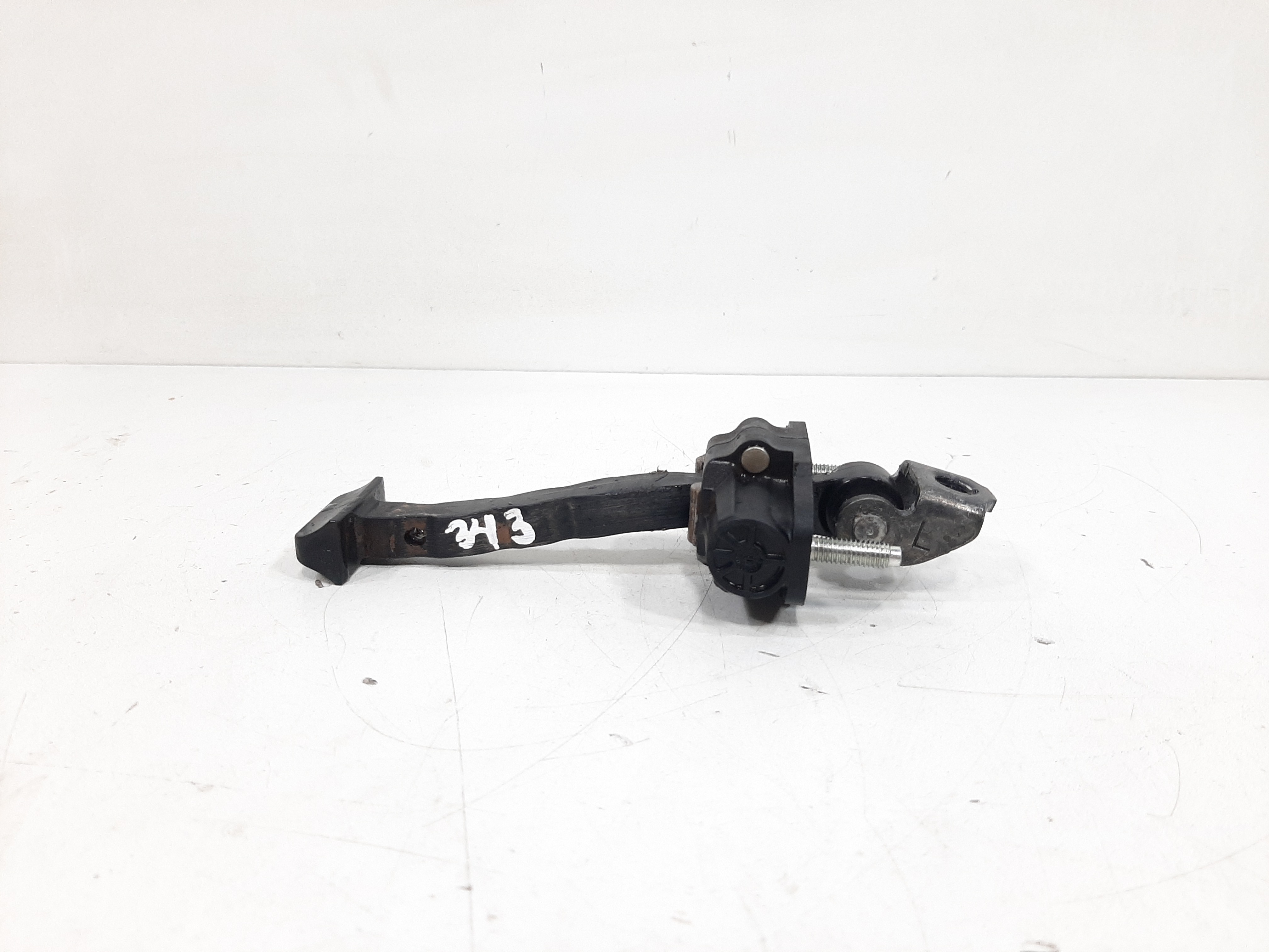 Limitador Porta Traseira Esquerda Ford Focus 2014 A 2018 4