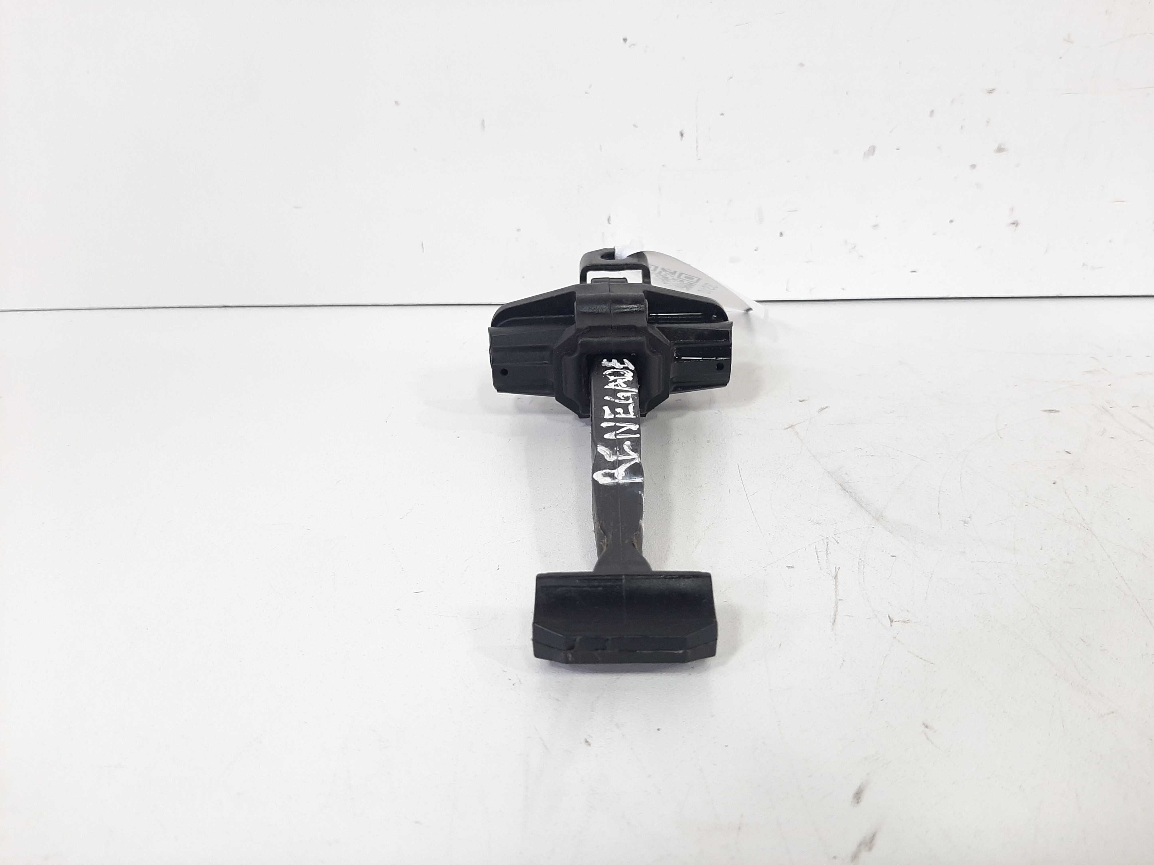 Limitador Porta Traseiro Esquerdo Renegade 2015 2016 A 2020 3