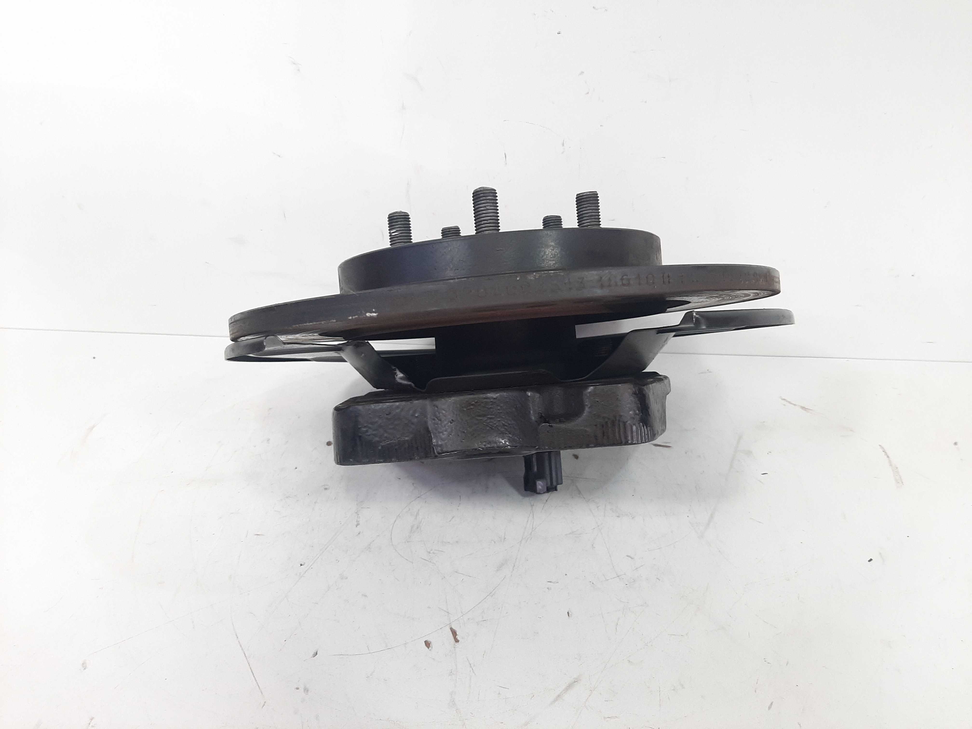 Cubo Traseiro Direito Corolla Xei 2.0 2014 2015 2016 2017 1