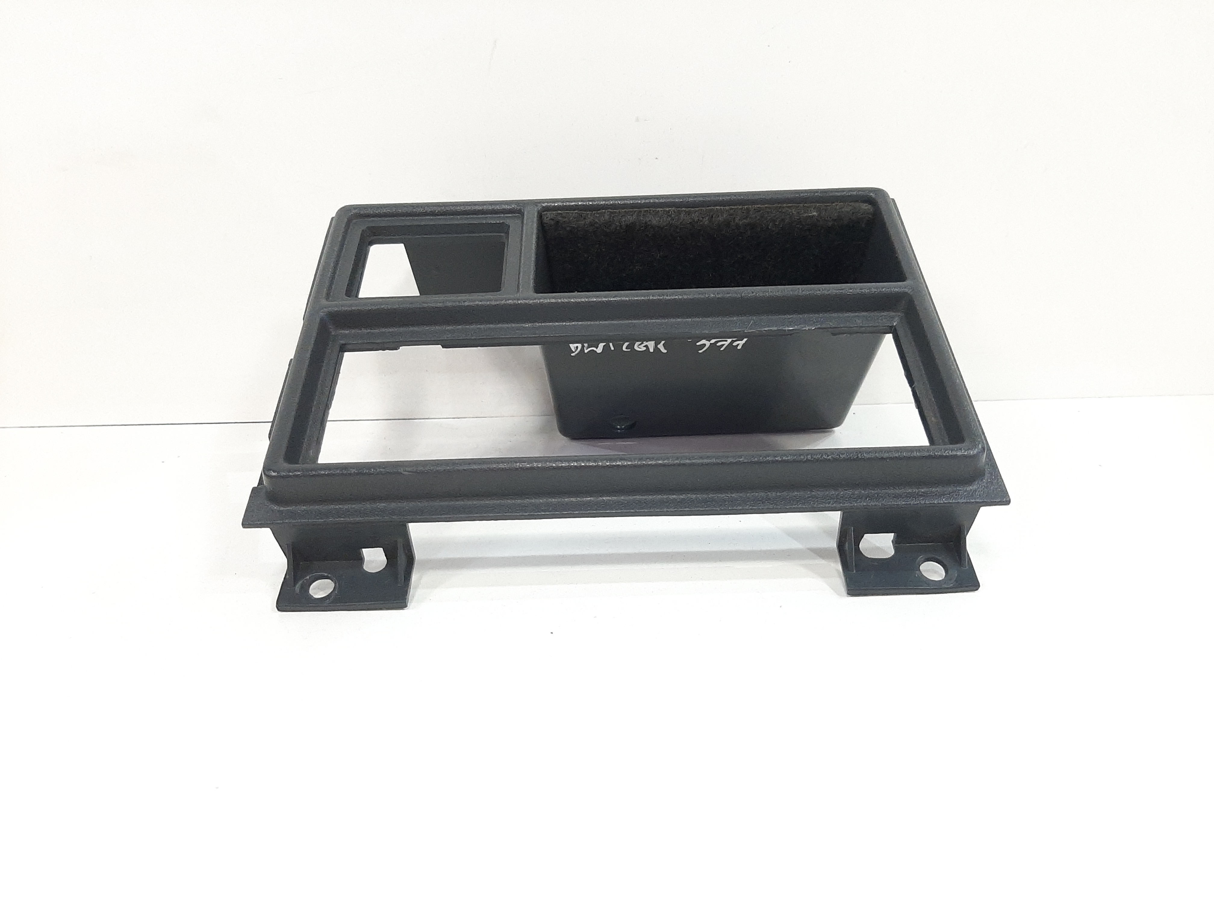 Moldura Painel Central Porta Objeto Gm Blazer 1995 A 2000 Pre 1