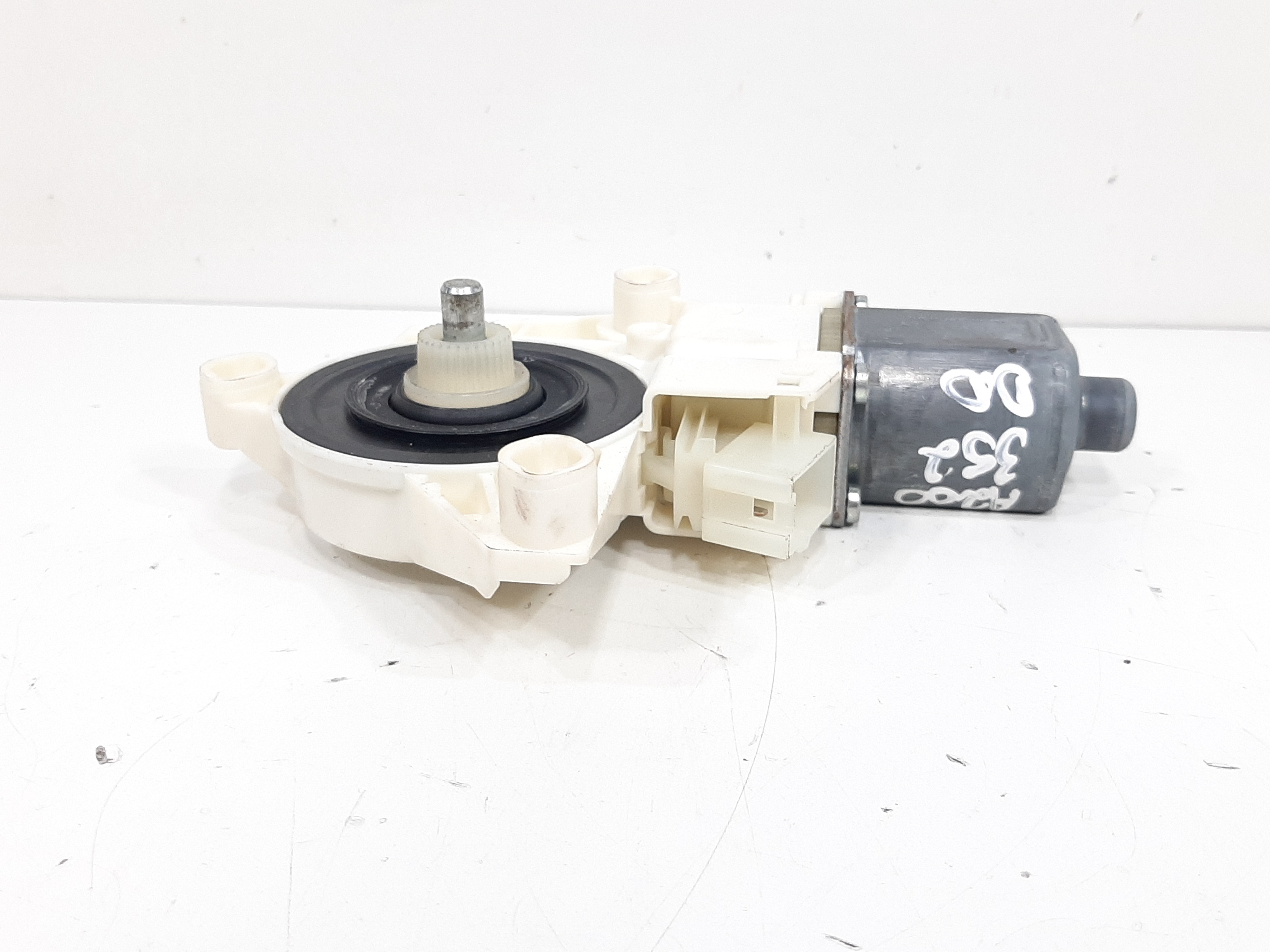 Motor Vidro Elétrico Dianteiro Direito A200 W176 2013 A 2018 8