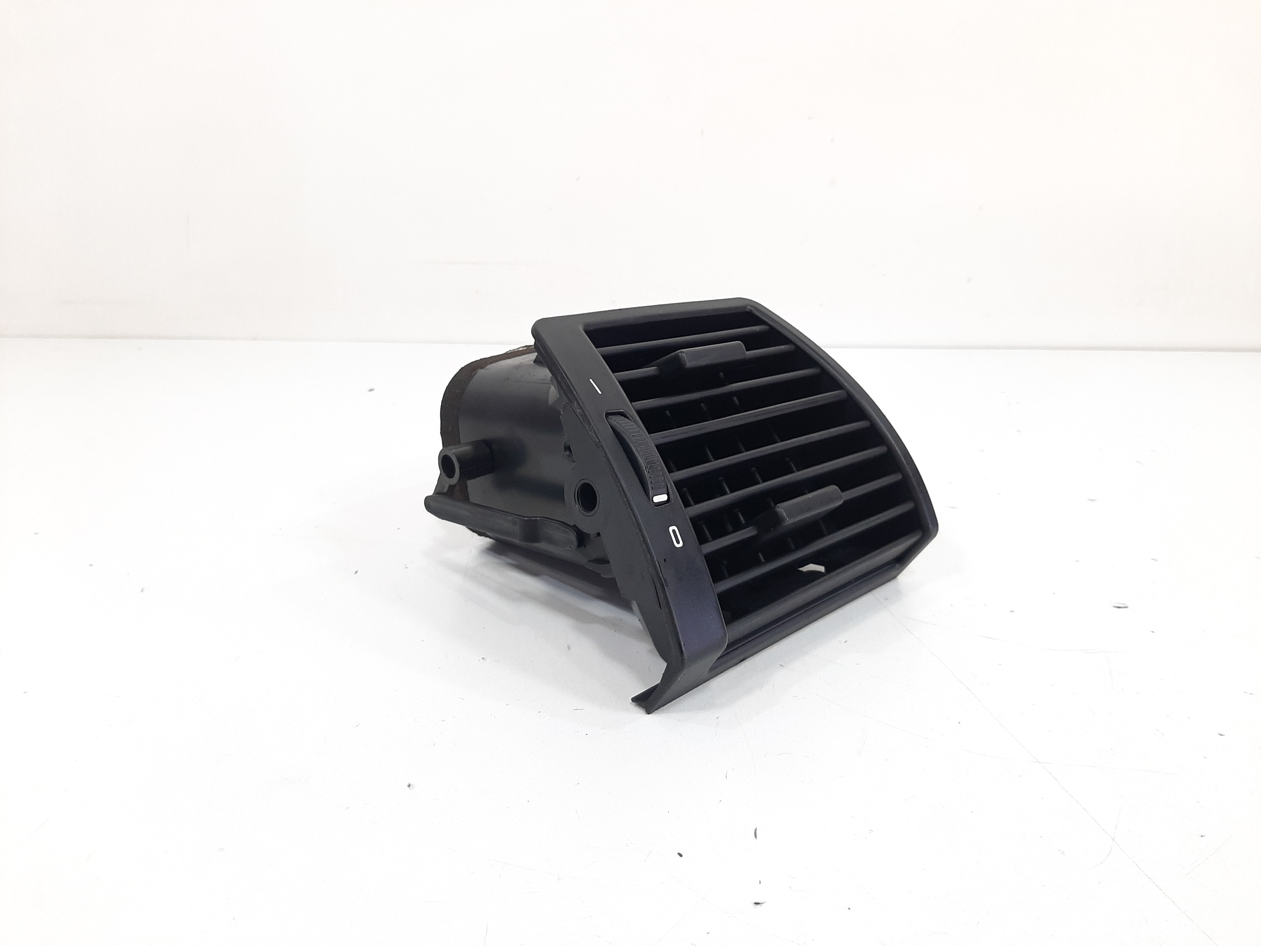 Difusor Ar Dianteiro Direito Bmw X5 E53 1999 2000 A 2006 6