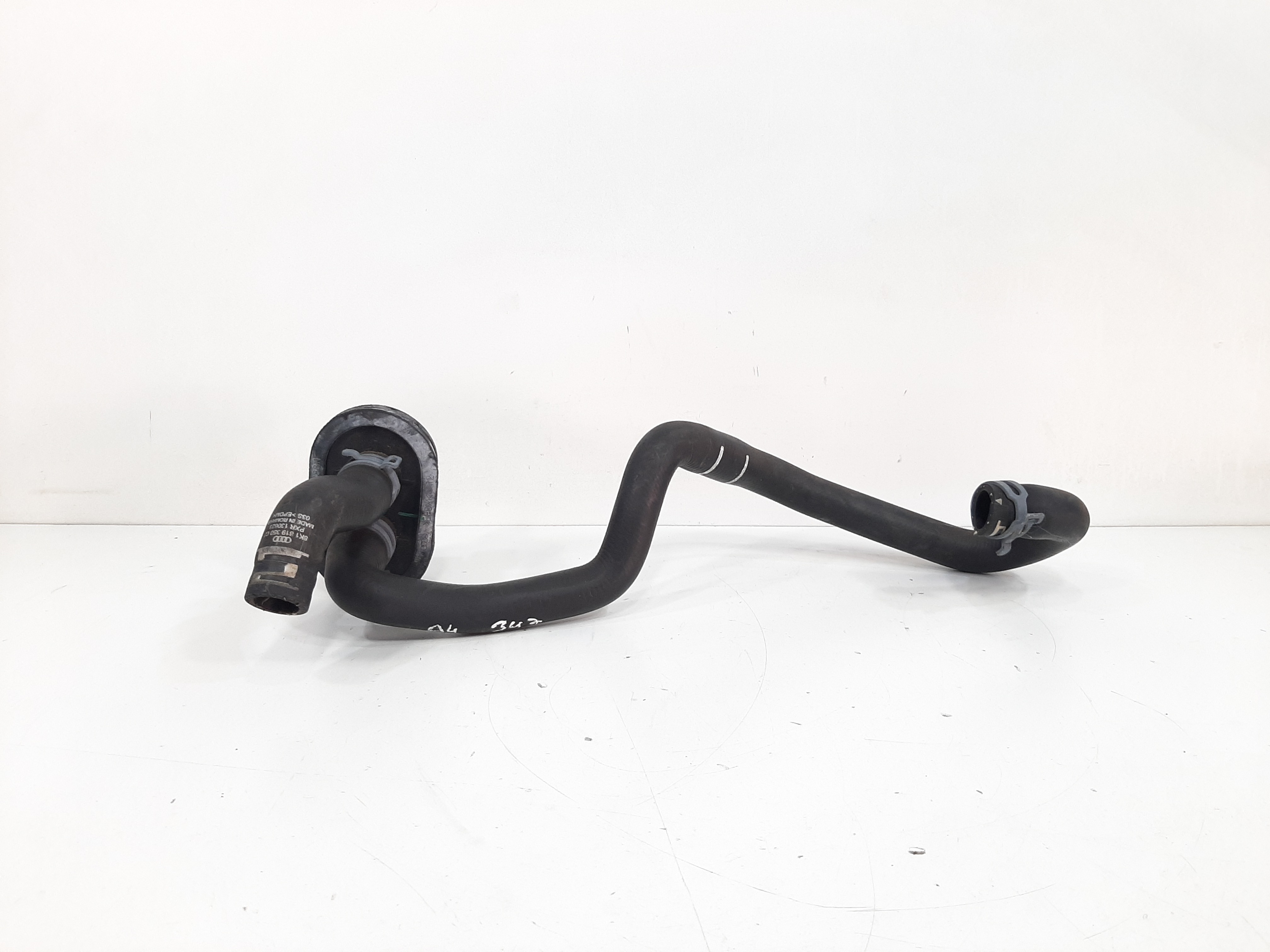 Mangueira Ar Quente Audi A4 A5 1.8 2.0 Tfsi 8k1819350cj 2