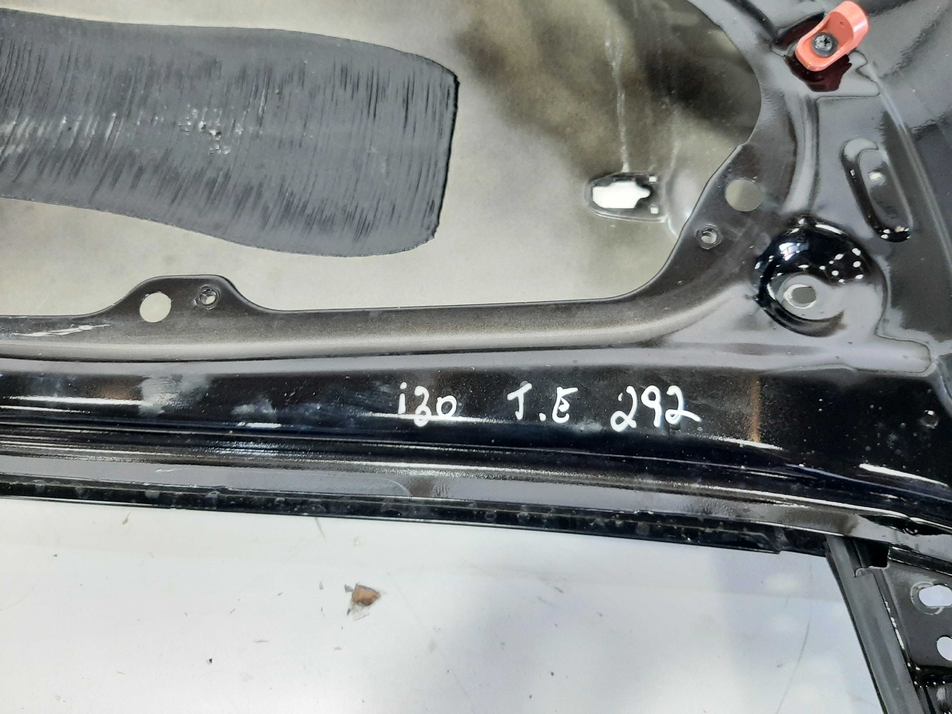 Porta Traseira Esquerda Hyundai I30 2009 A 2012 C/detalhes 2