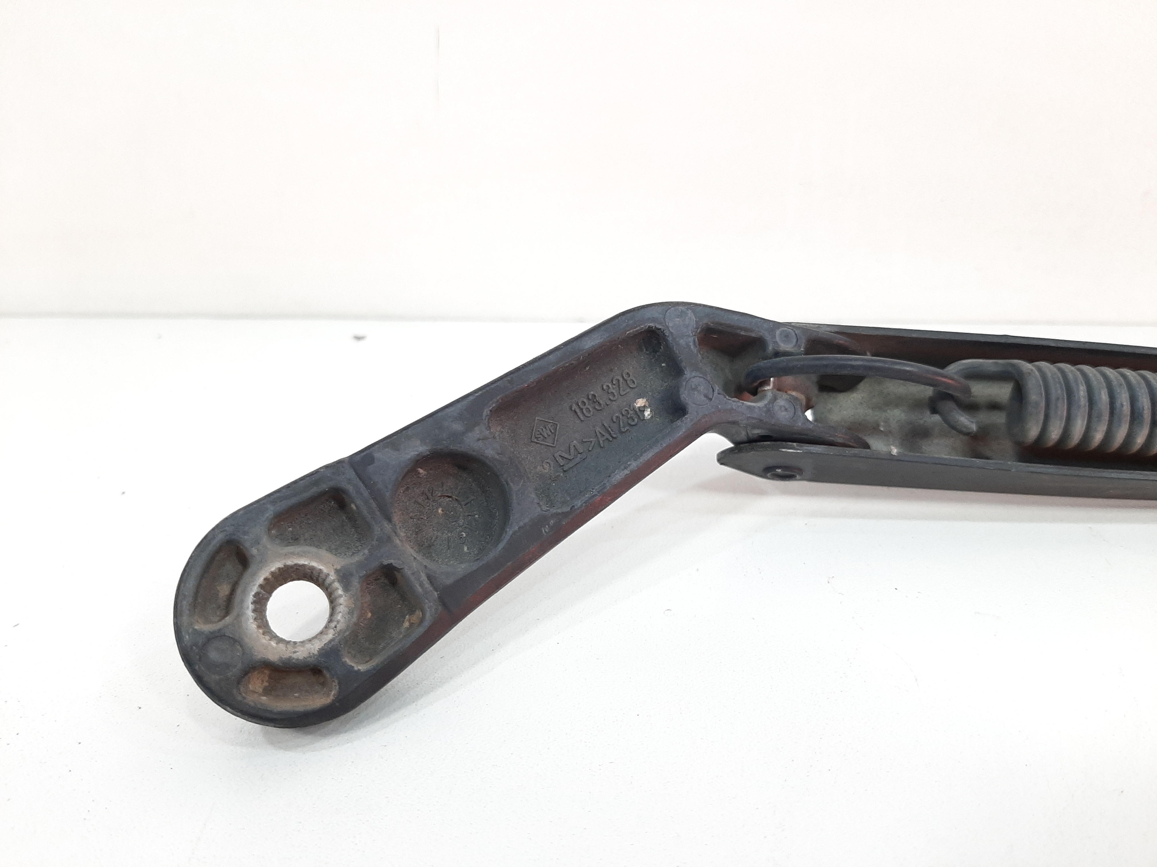 Braço Limpador Dianteiro Direito Audi A3 1.8 20v 1997 A 2006 7