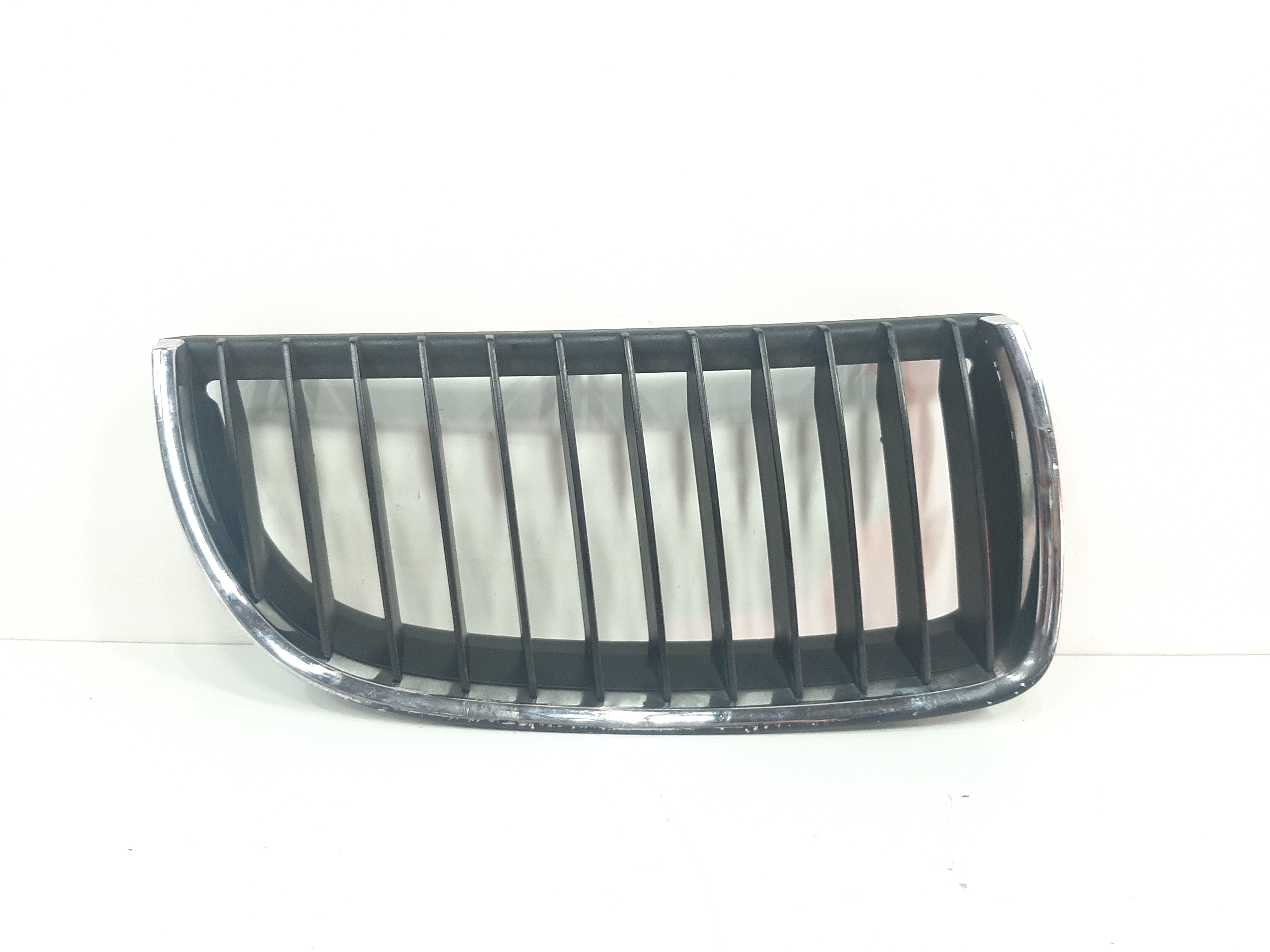 Grade Dianteira Direita Parachoque Bmw 320i 2006 2007 A 2012 1