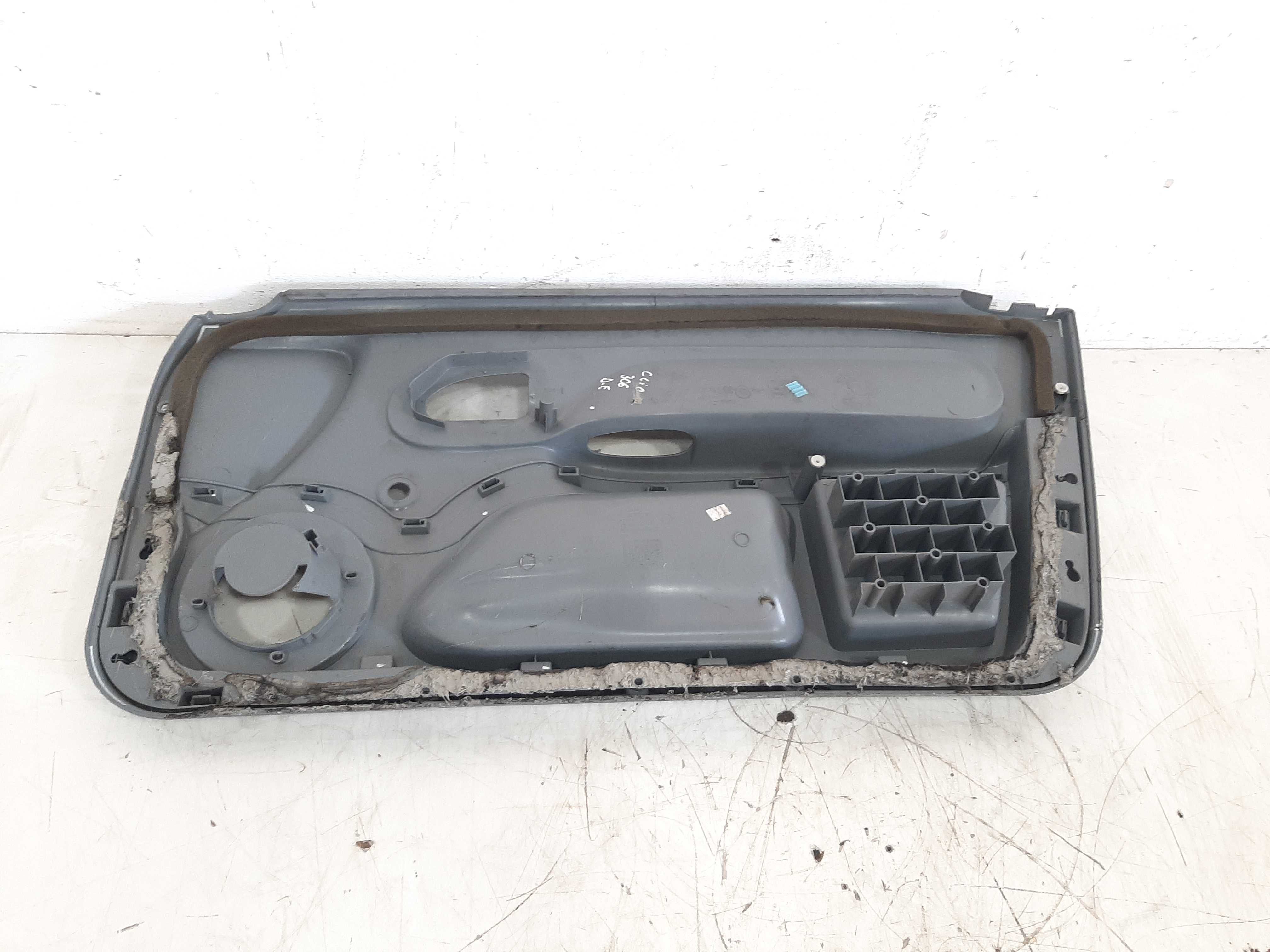 Forro Porta Dianteiro Esquerdo Renault Clio 2005 2006 A 2011 3