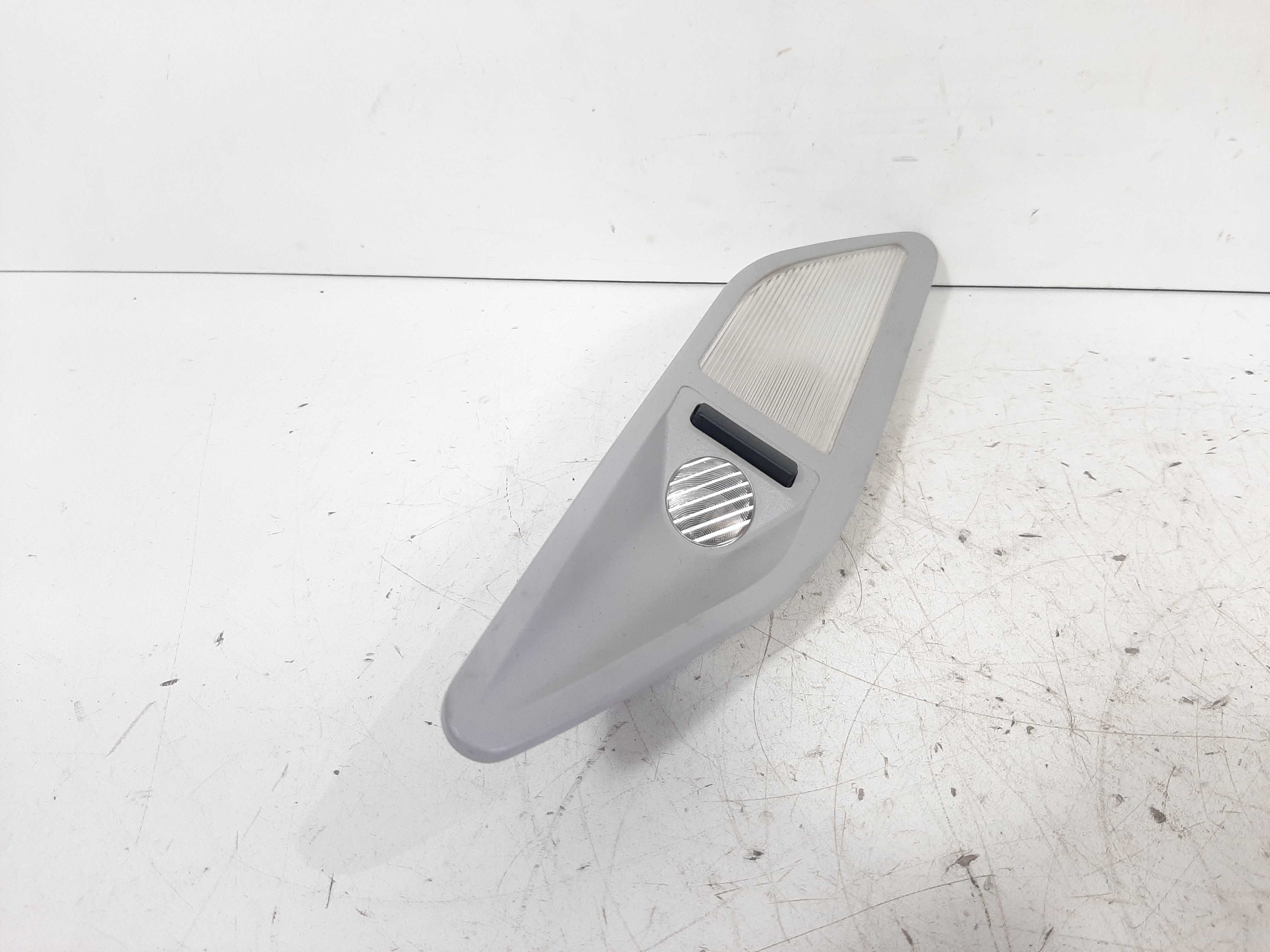 Luz Cortesia Bmw 540i E39 Serie 5 Traseiro Direito 96 A 04 2