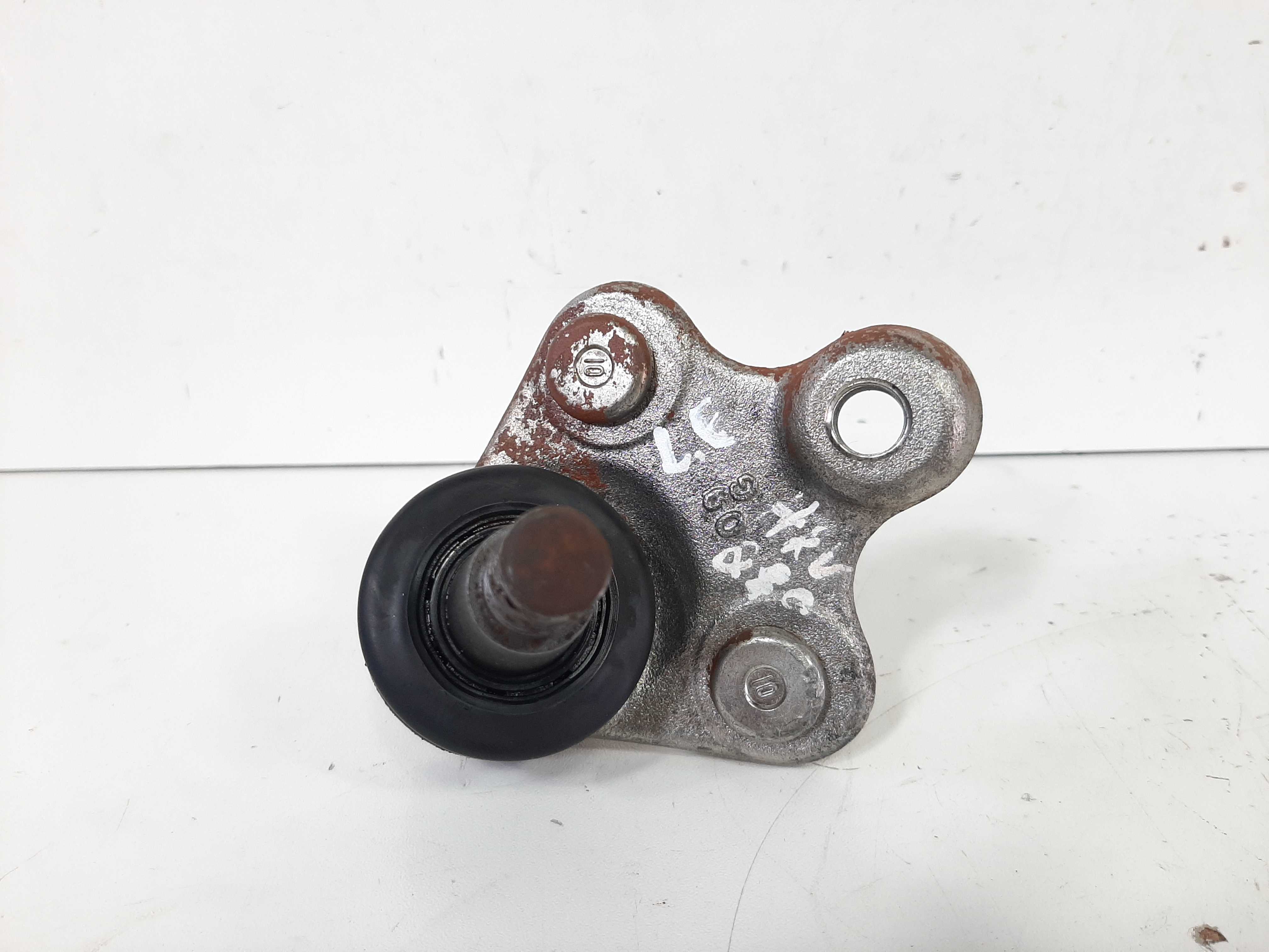 Pivo Suspensão Inferior Esquerdo Honda Hrv 2015 2016 A 2020 4
