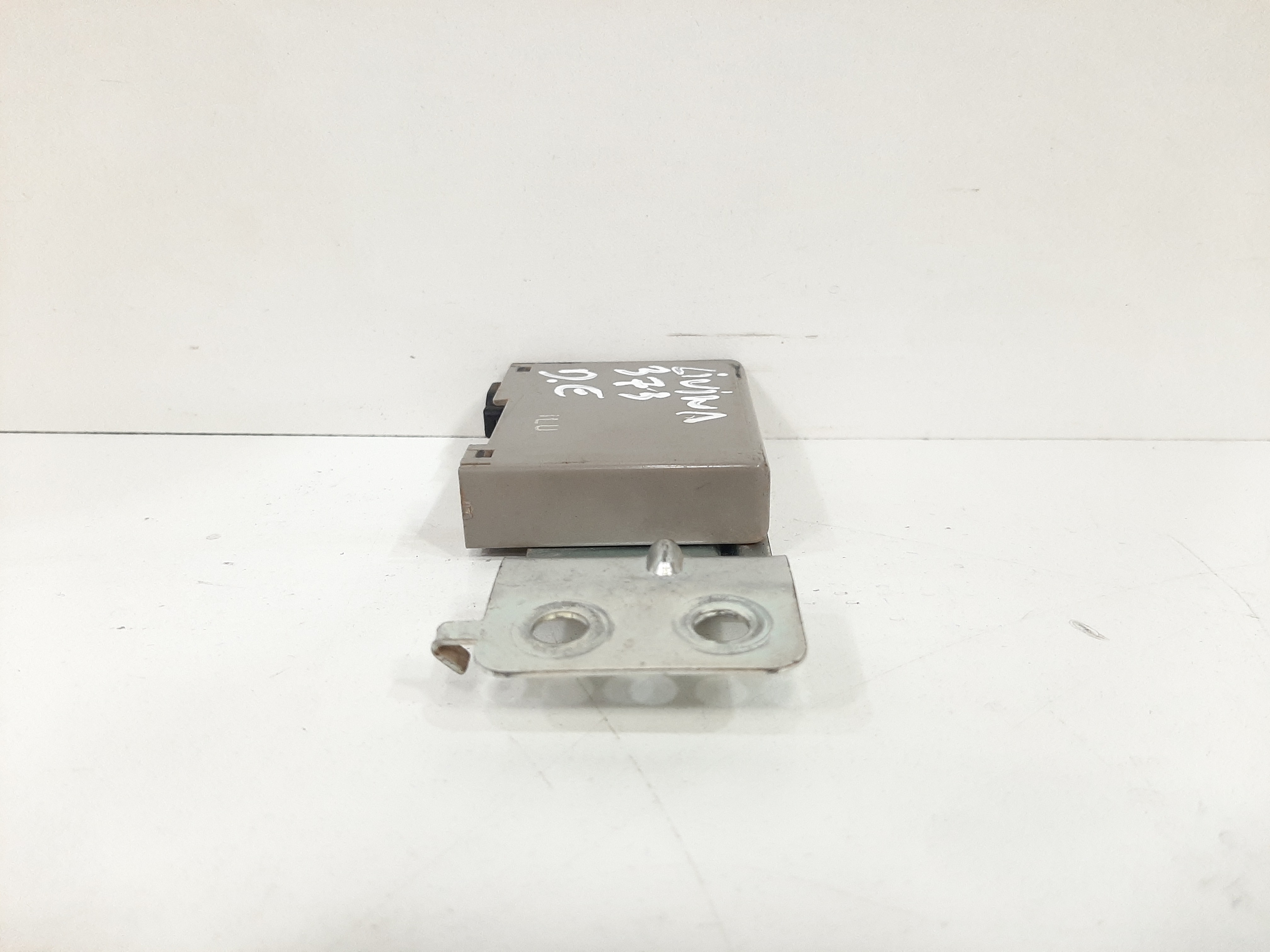 Módulo Porta Dianteira Esquerda Nissan Livina 2010 A 2014 7