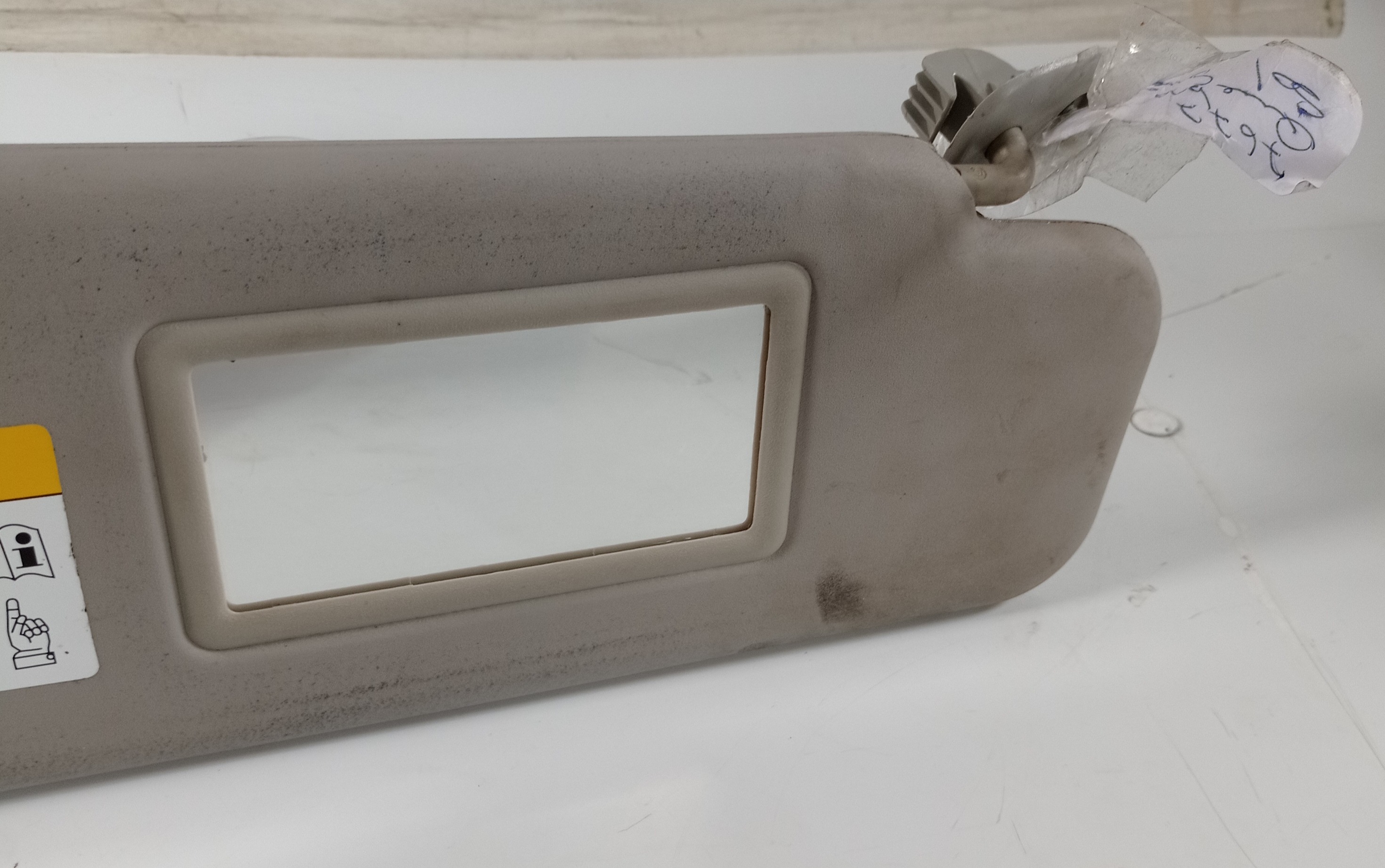 Quebra Sol Parasol Direito Renault Sandero 2018 Original 6