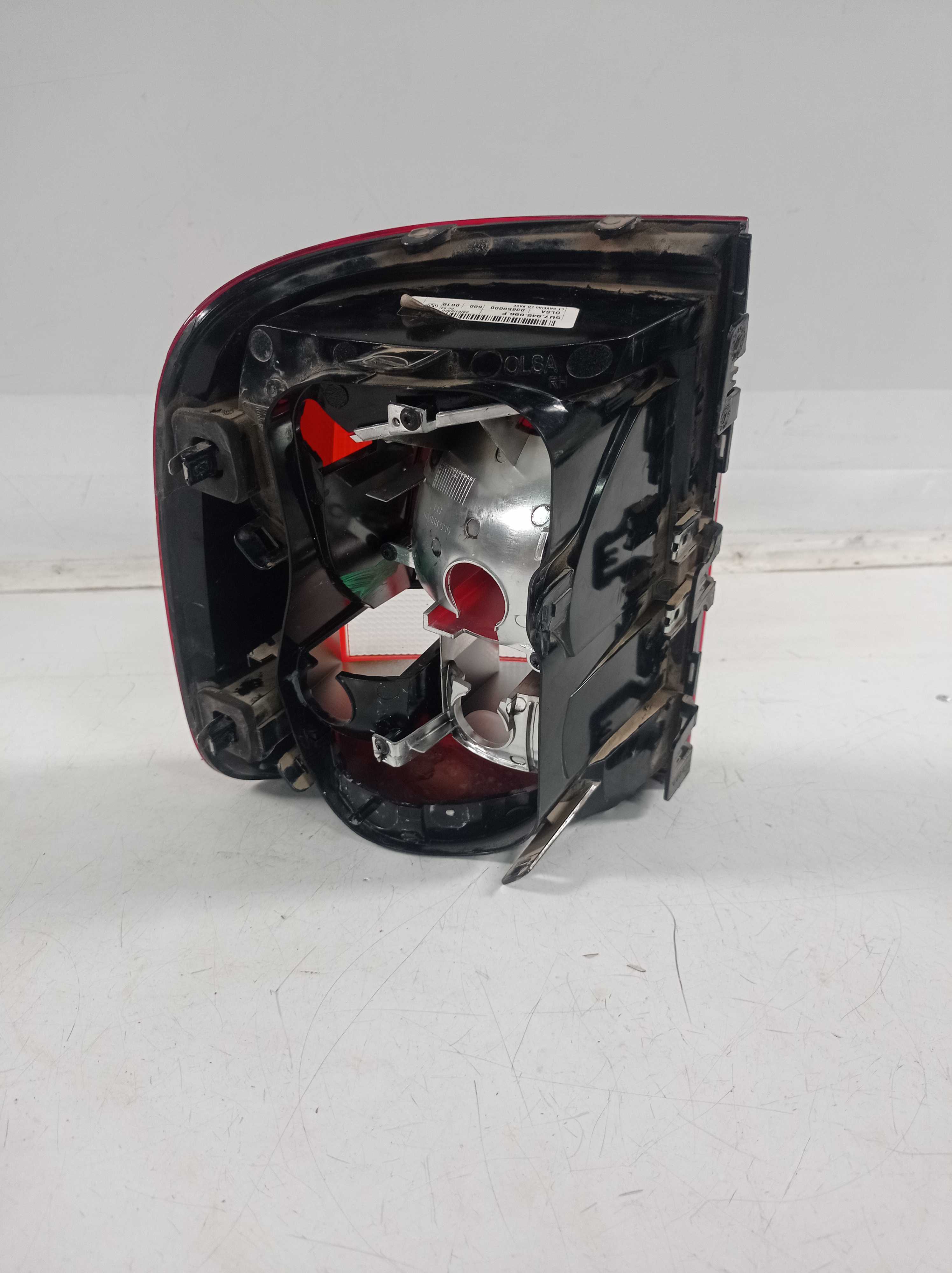 LANTERNA TRASEIRA DIREITA VW SAVEIRO G7 17 21 RECUPERADA 4