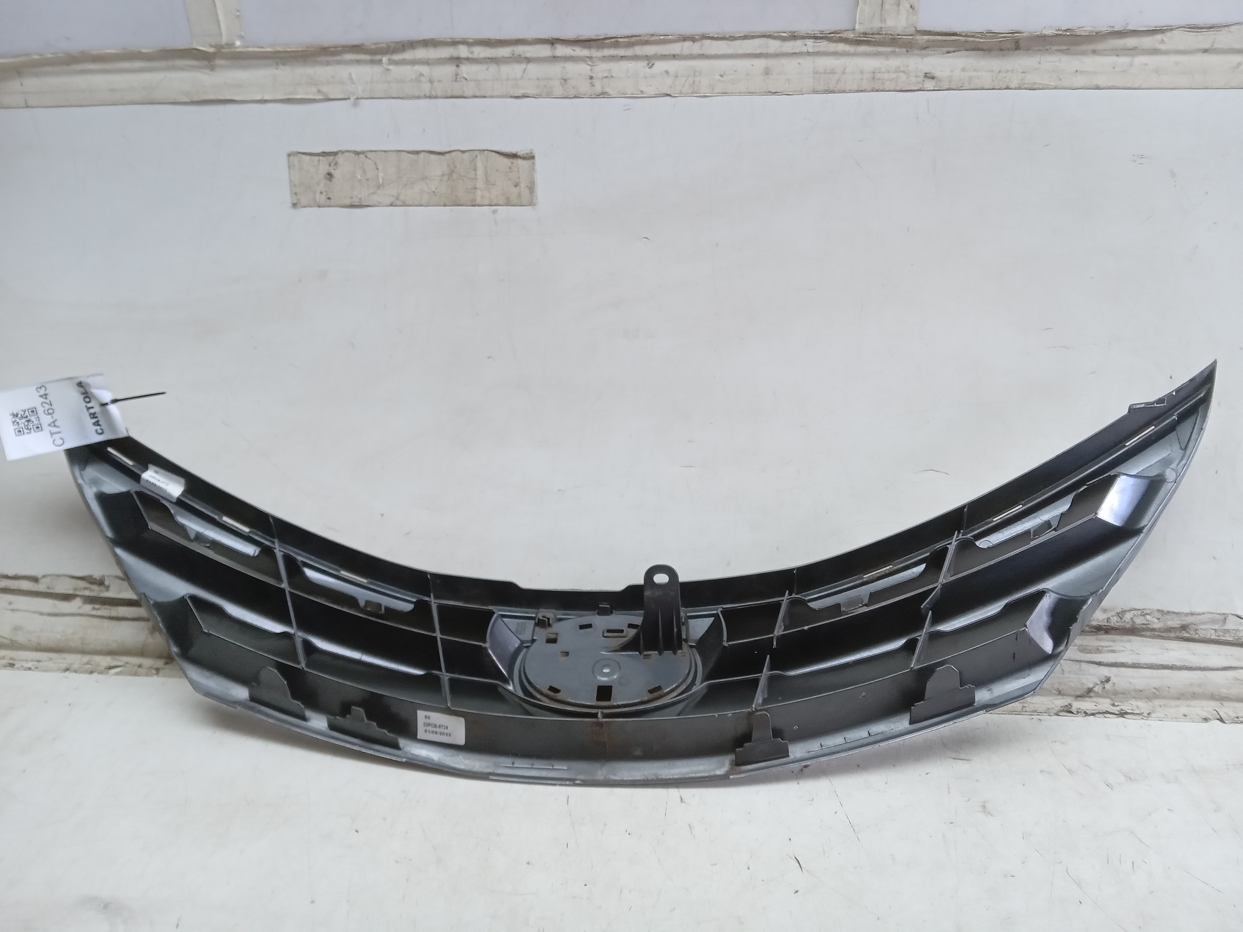 GRADE DIANTEIRA SUPERIOR TOYOTA ETIOS 2016 2