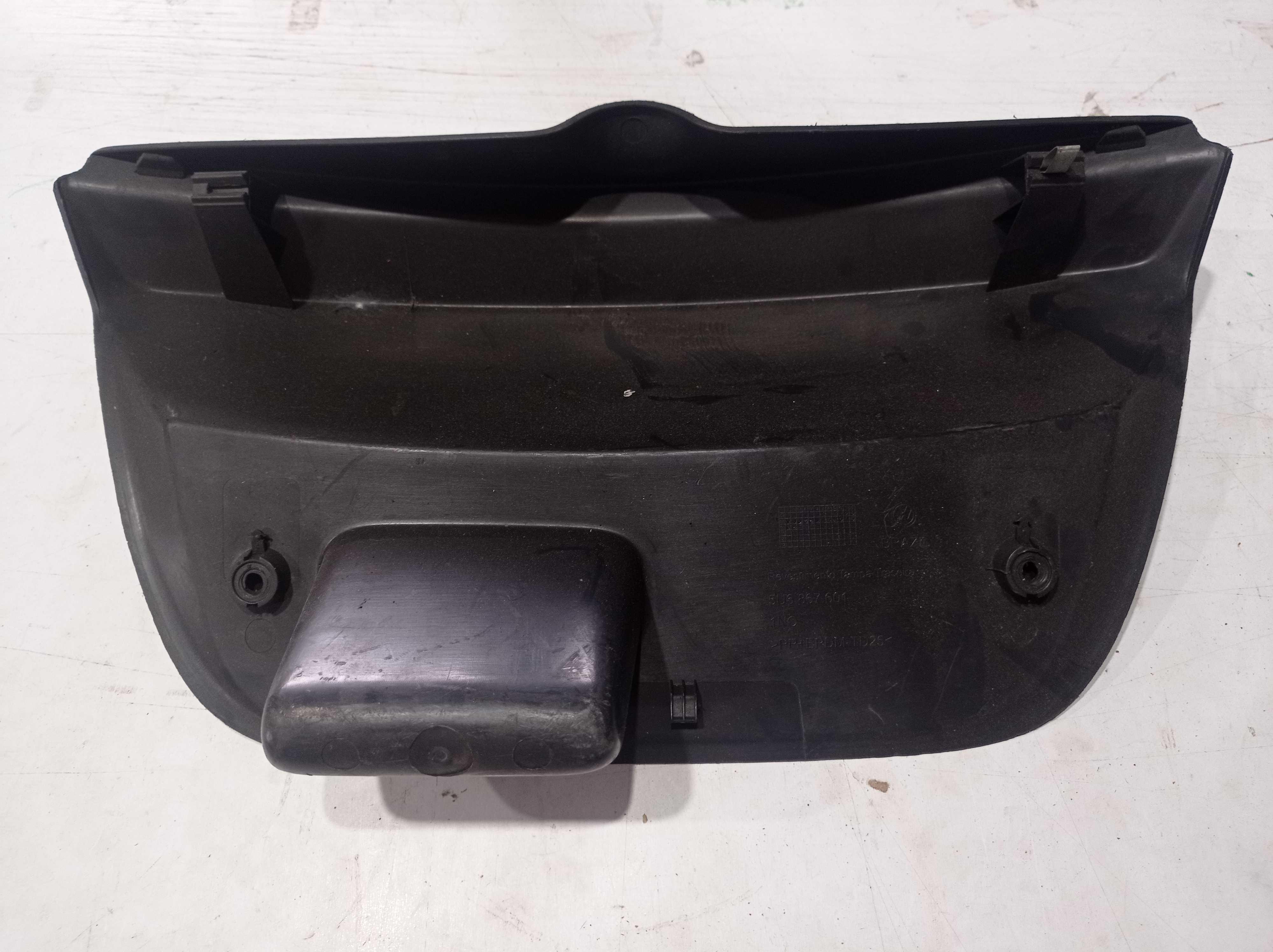 MOLDURA TAMPA TRASEIRA VW GOL G5 2009 A 2012 2