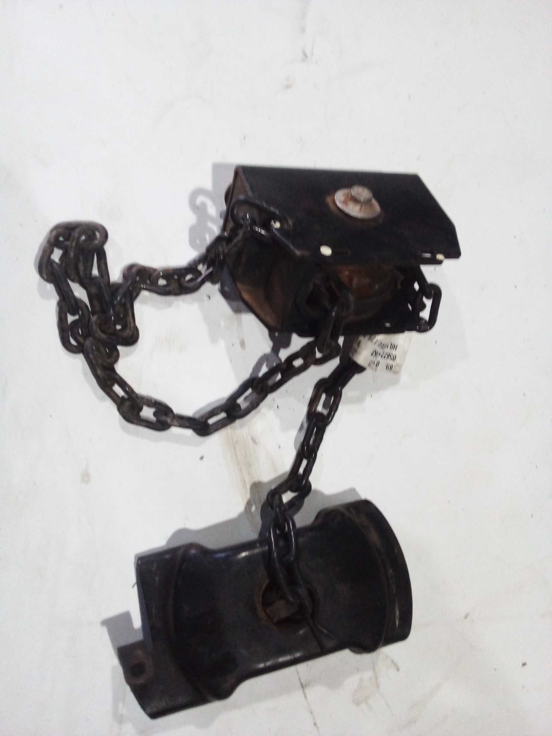 SUPORTE ESTEPE RODA HILUX SW 2011 1