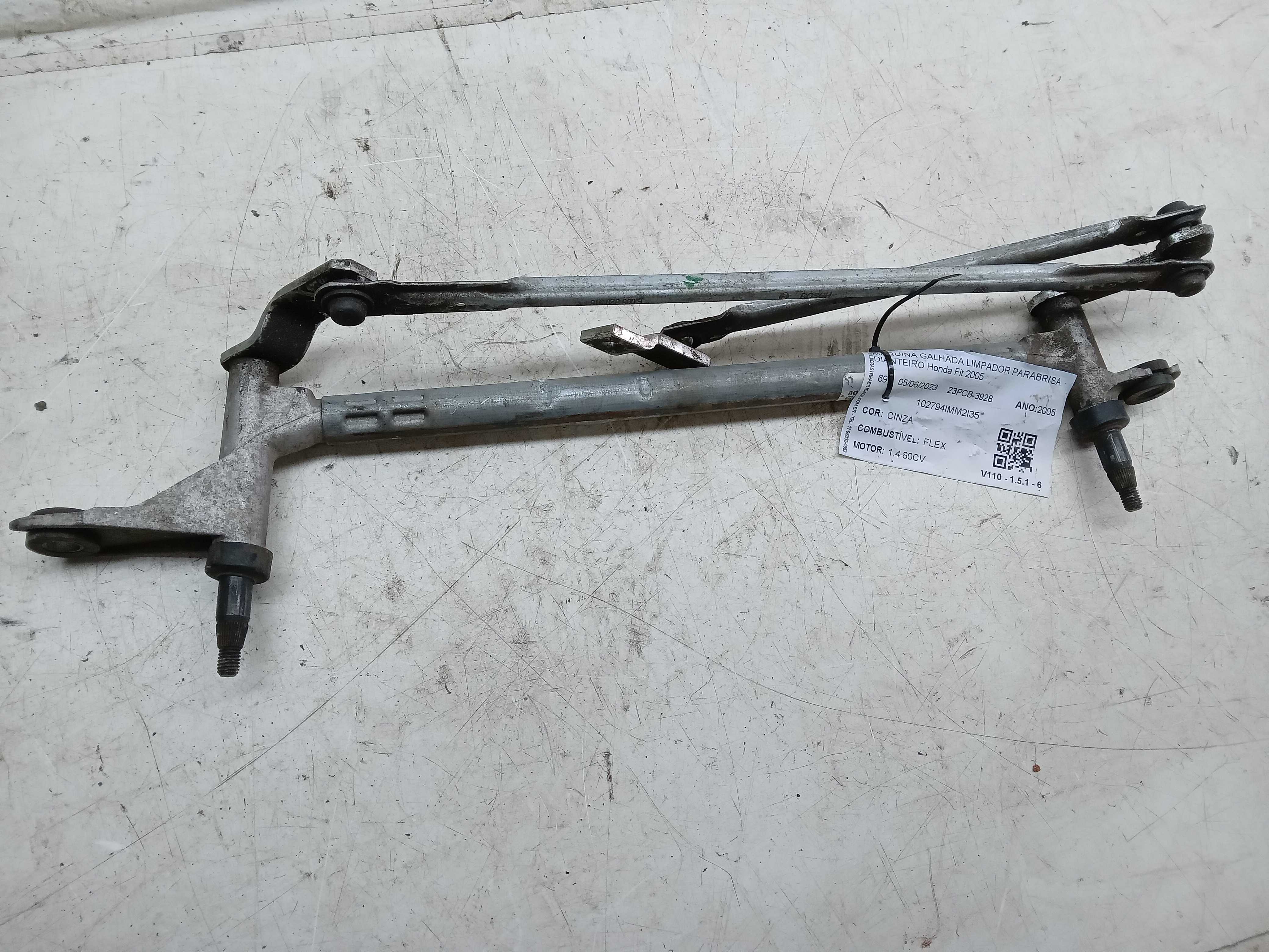 MAQUINA GALHADA LIMPADOR PARABRISA HONDA FIT 2005 1