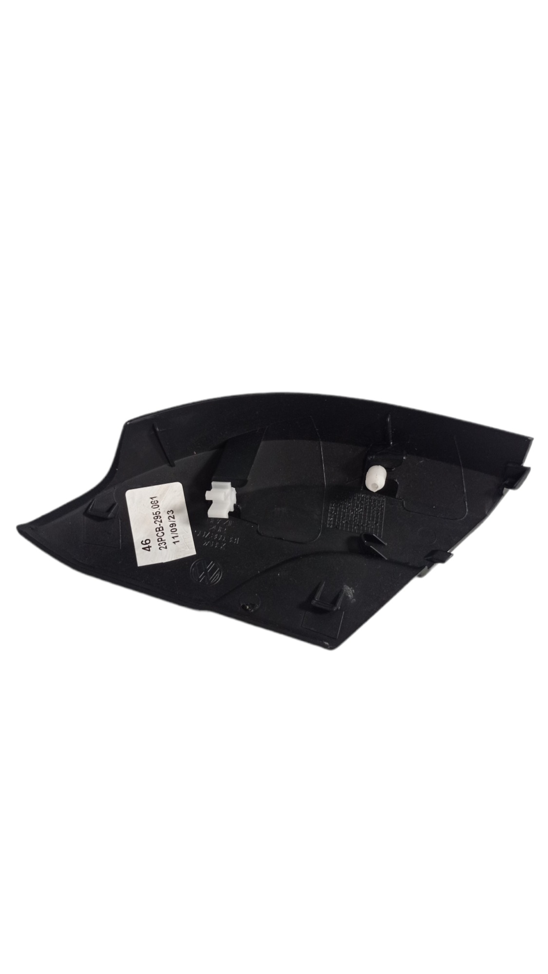 Acabamento Rack Traseiro Esquerdo Vw Saveiro G5 G6 16 A 19 4