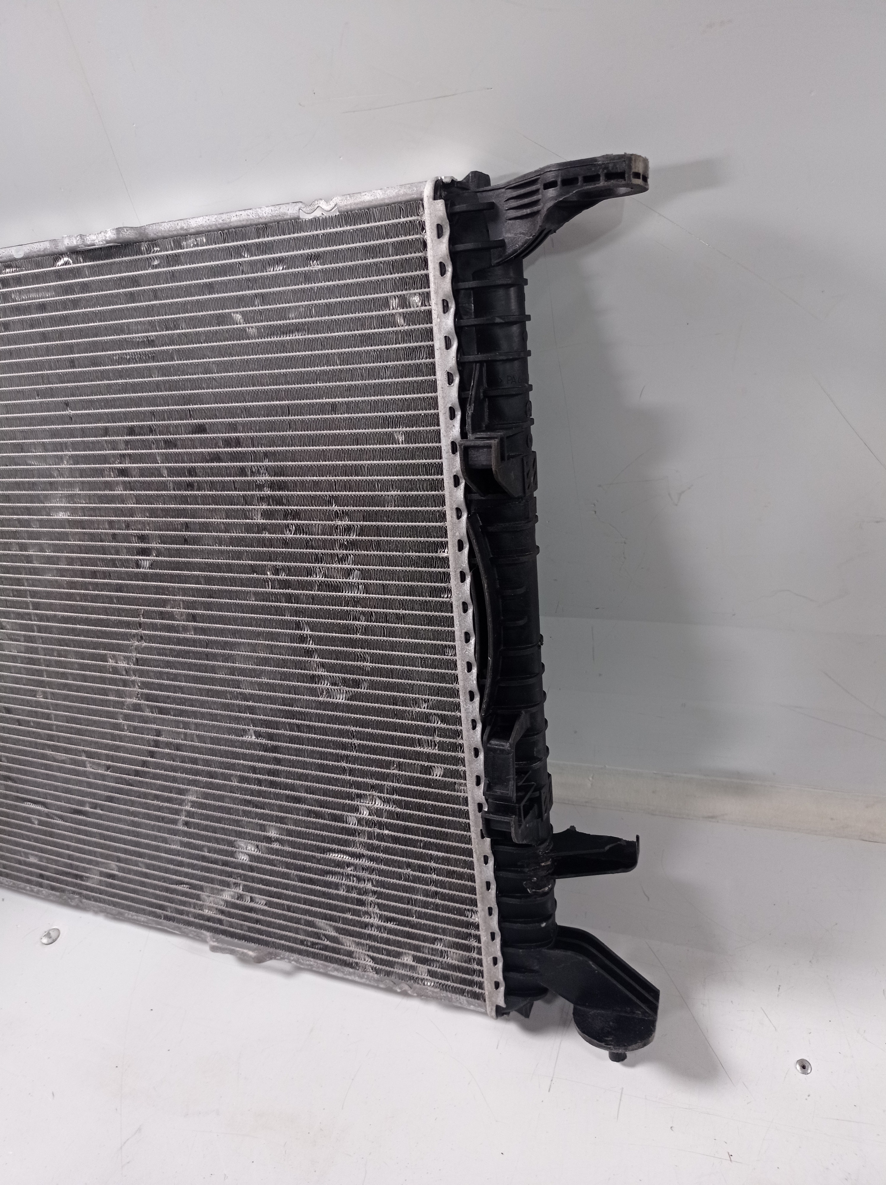 Radiador Audi Q3 Q5 A5 A6 Original 8k0121251l 6