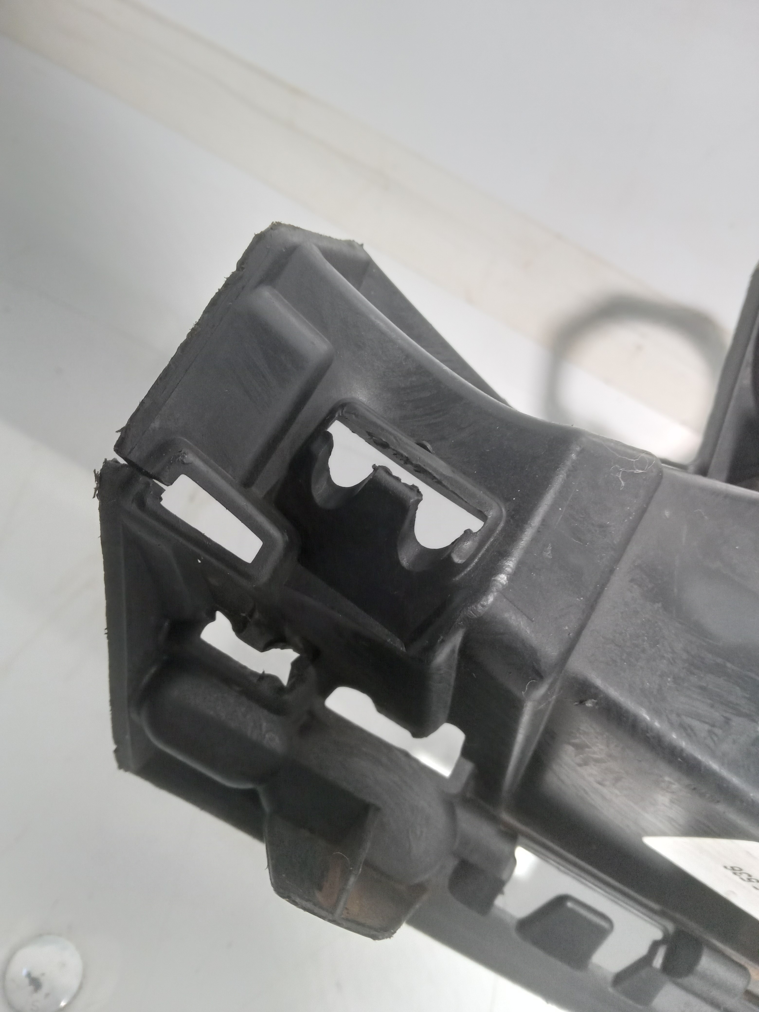 Grade Inferior Parachoque Dianteiro Ford Fiesta 20182019 6